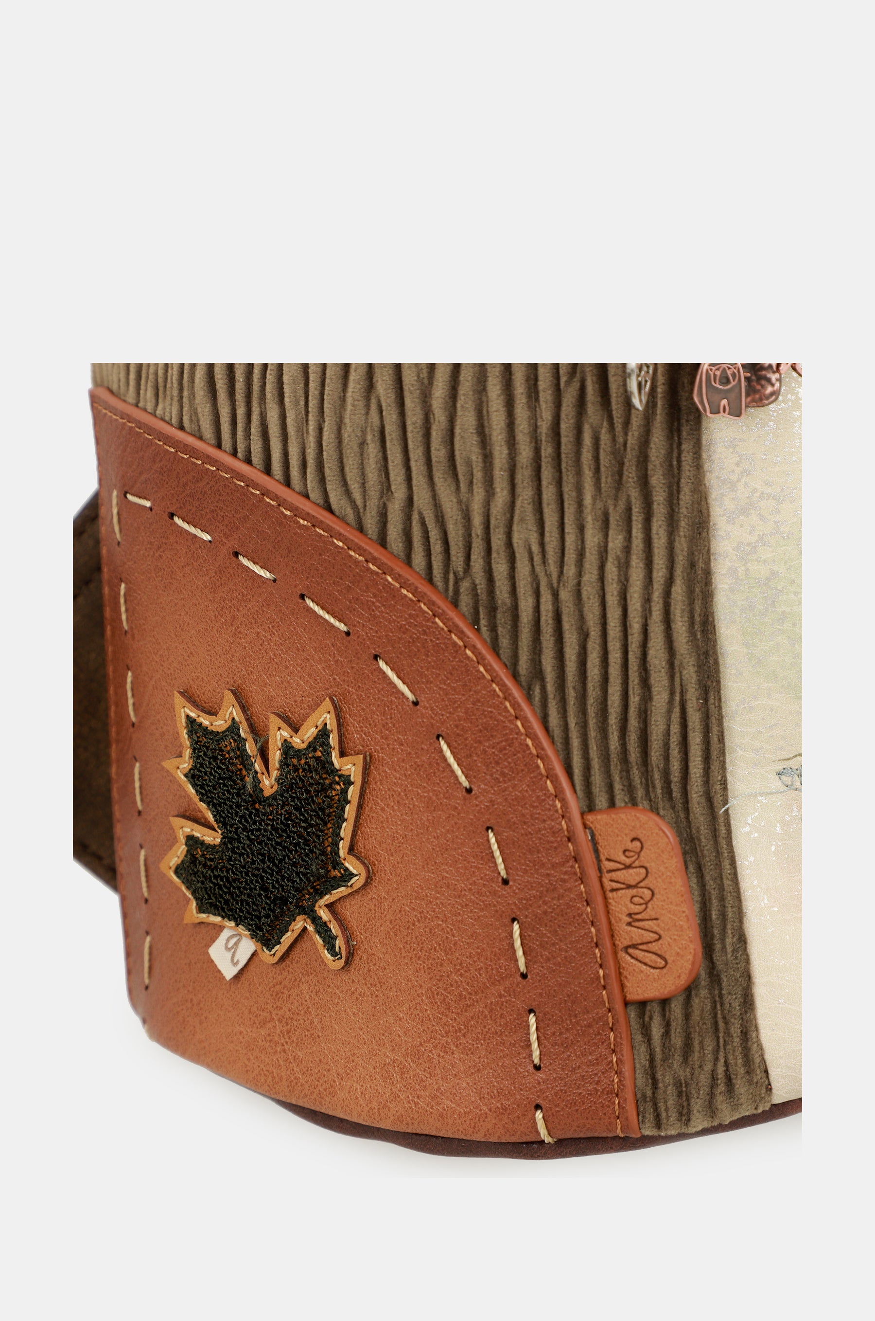 Zaino con patta grande The Forest