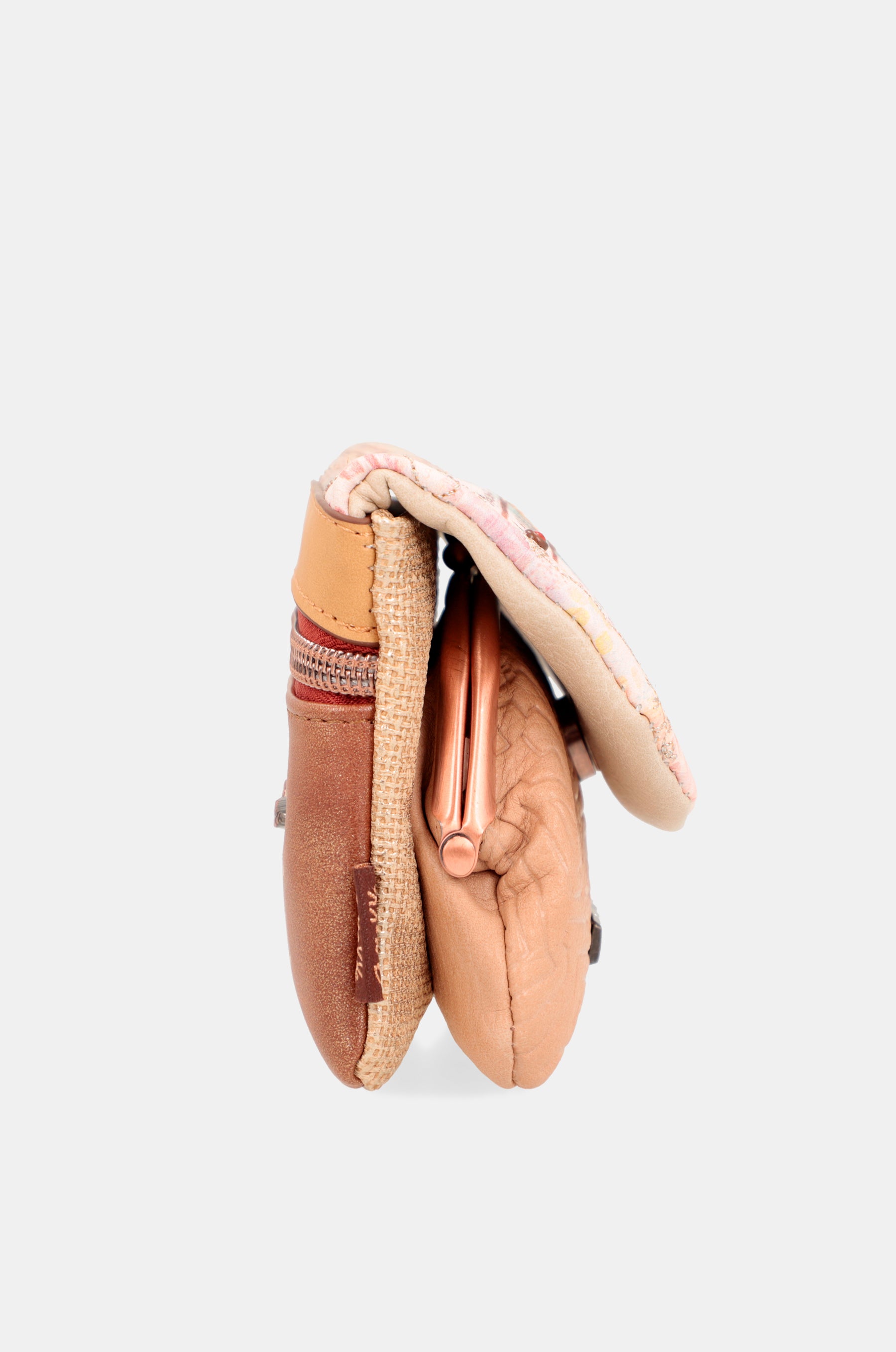 Portamonete con patta Menire