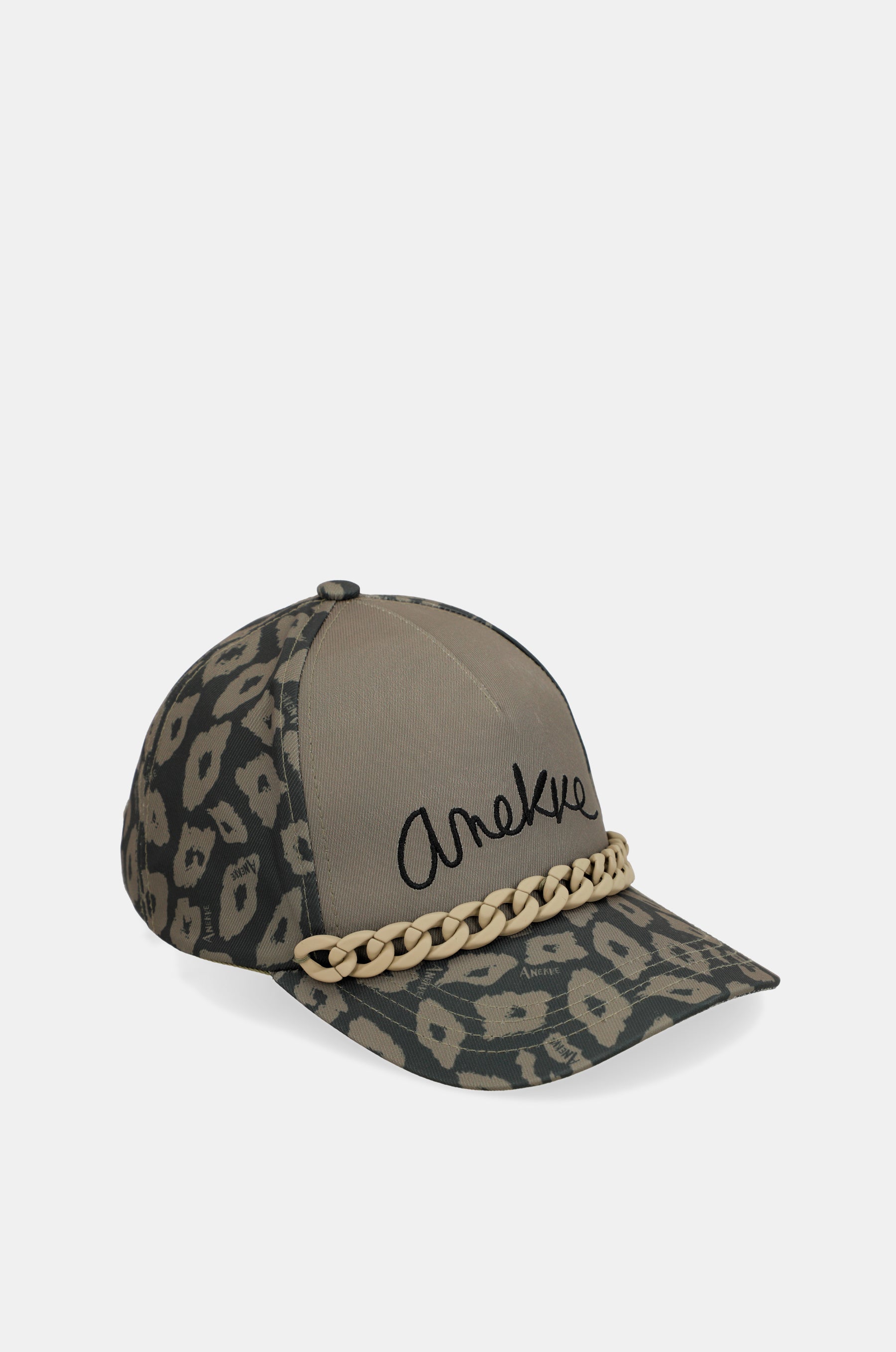 Cappello leopardato da donna