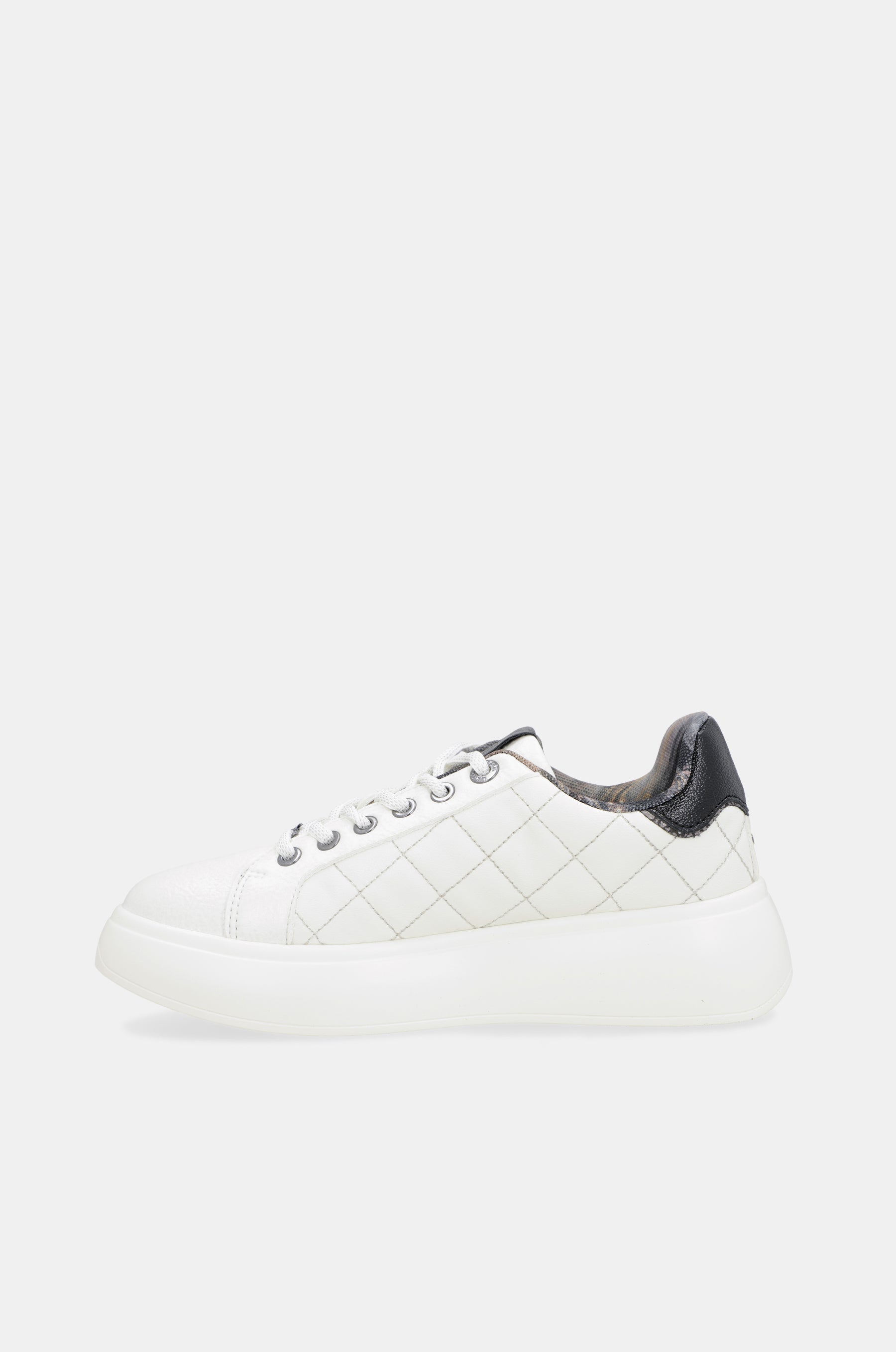 Sneakers bianche casual