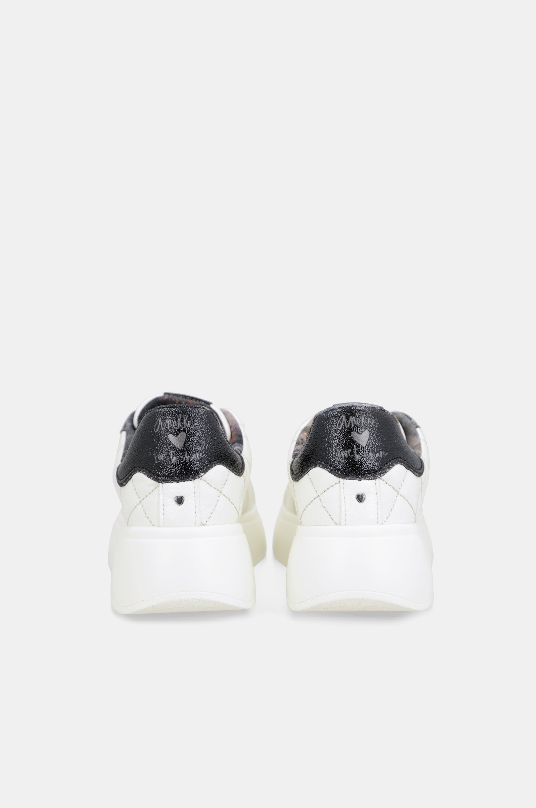 Sneakers bianche casual