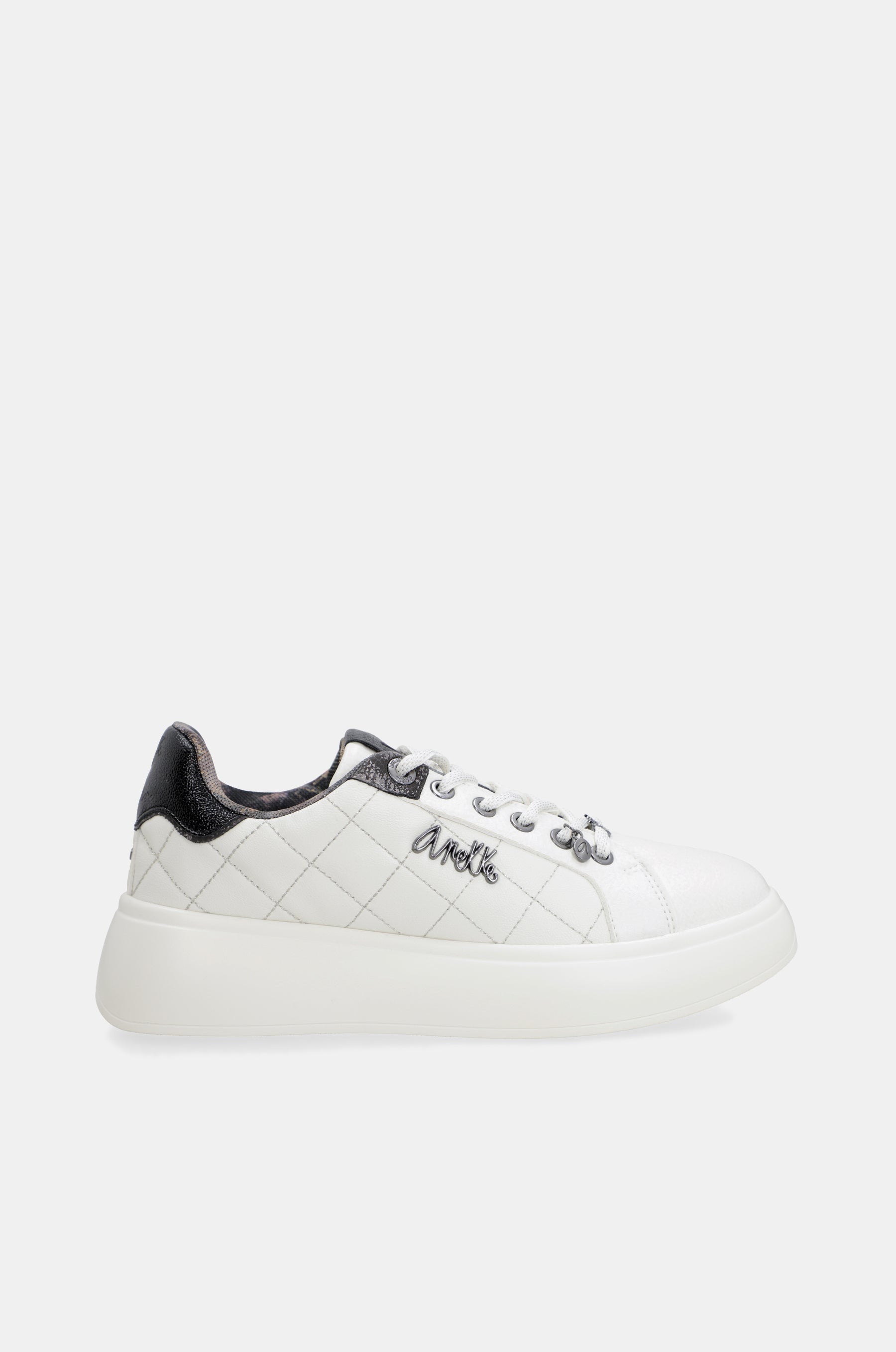 Sneakers bianche casual