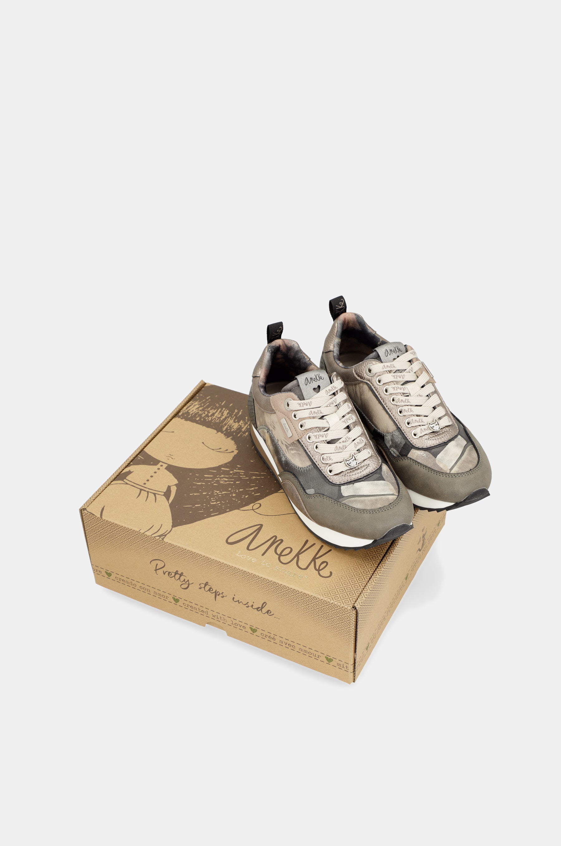 Sneakers da viaggio grigie