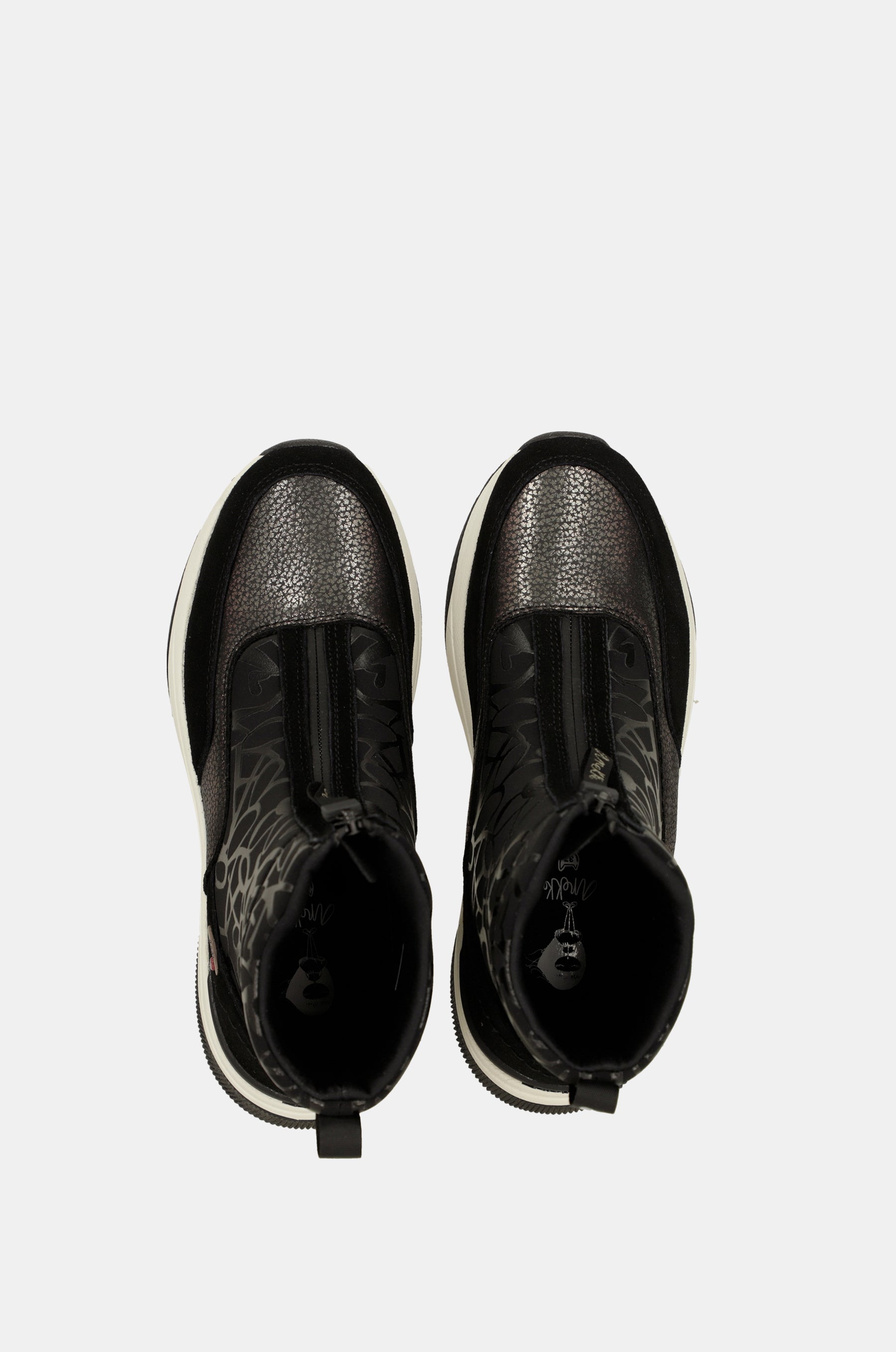 Stivaletto sportivo nero elegante alla caviglia