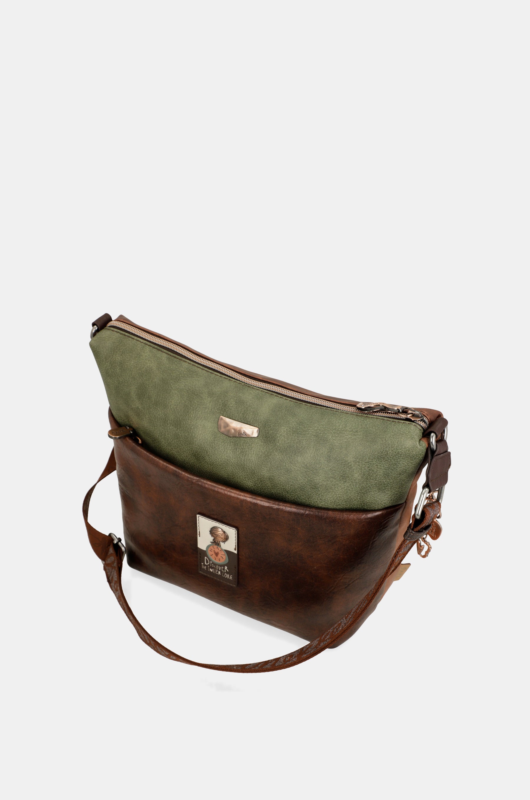 Borsa a tracolla grande Outer con tasche