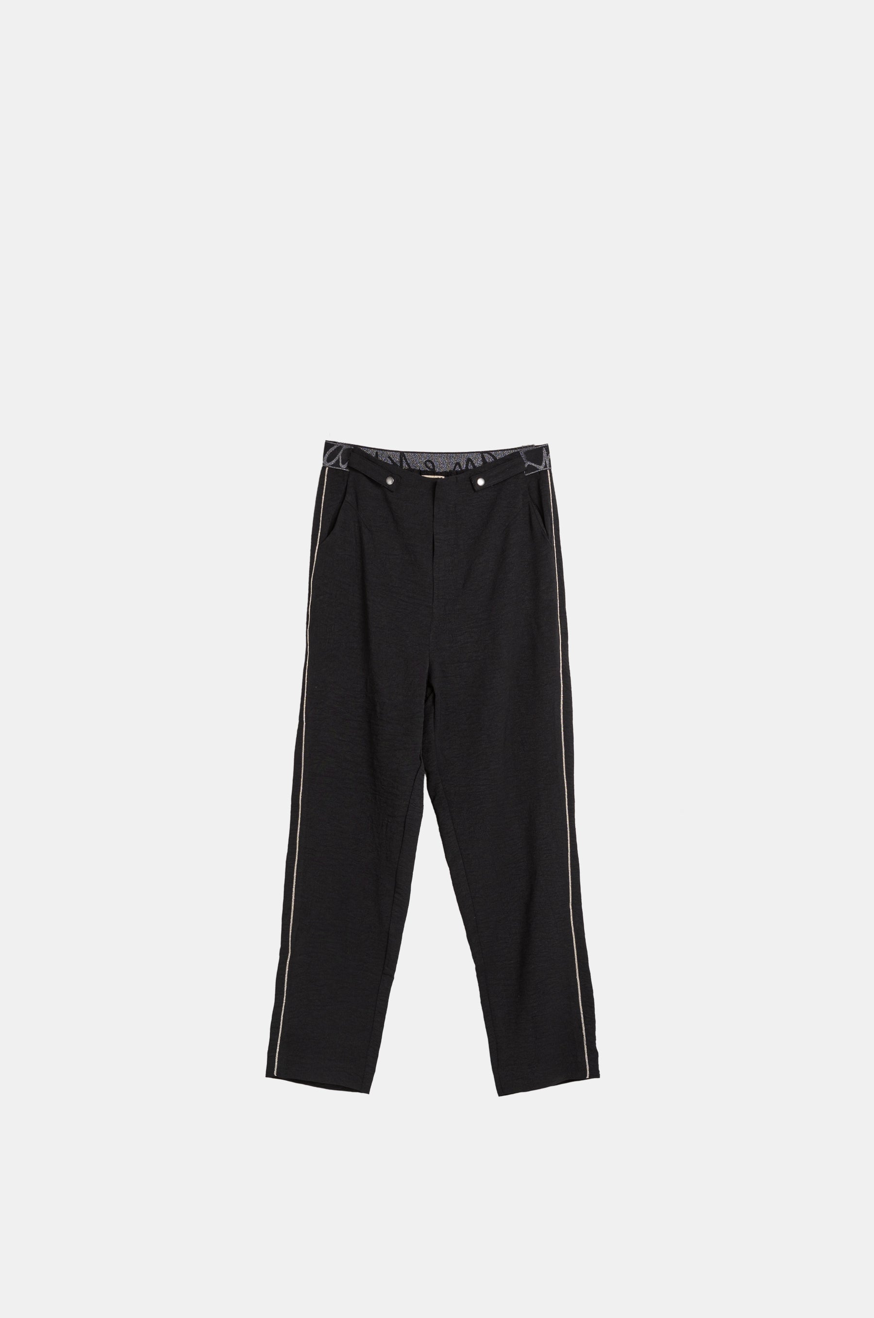 Pantaloni neri