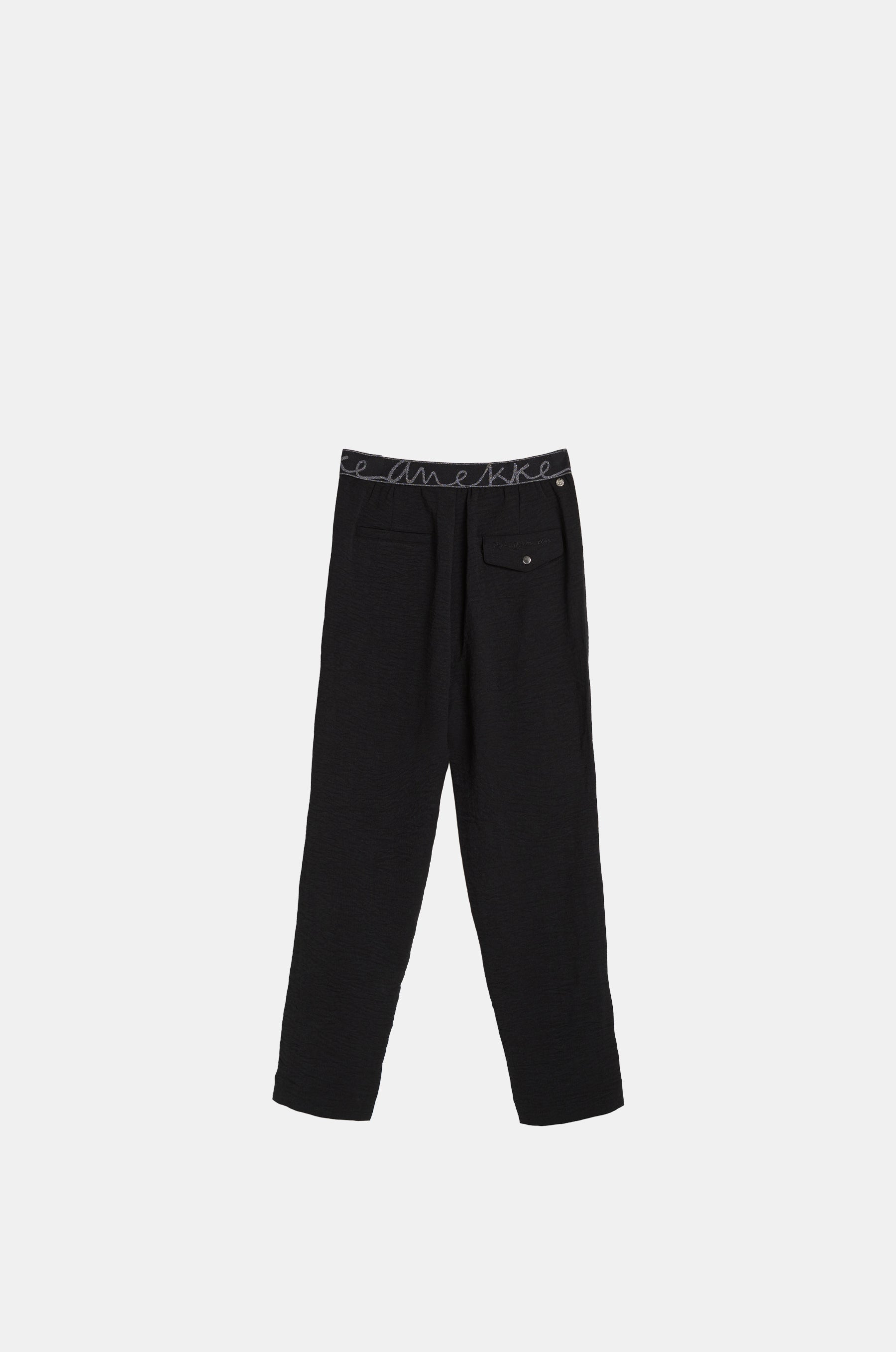 Pantaloni neri