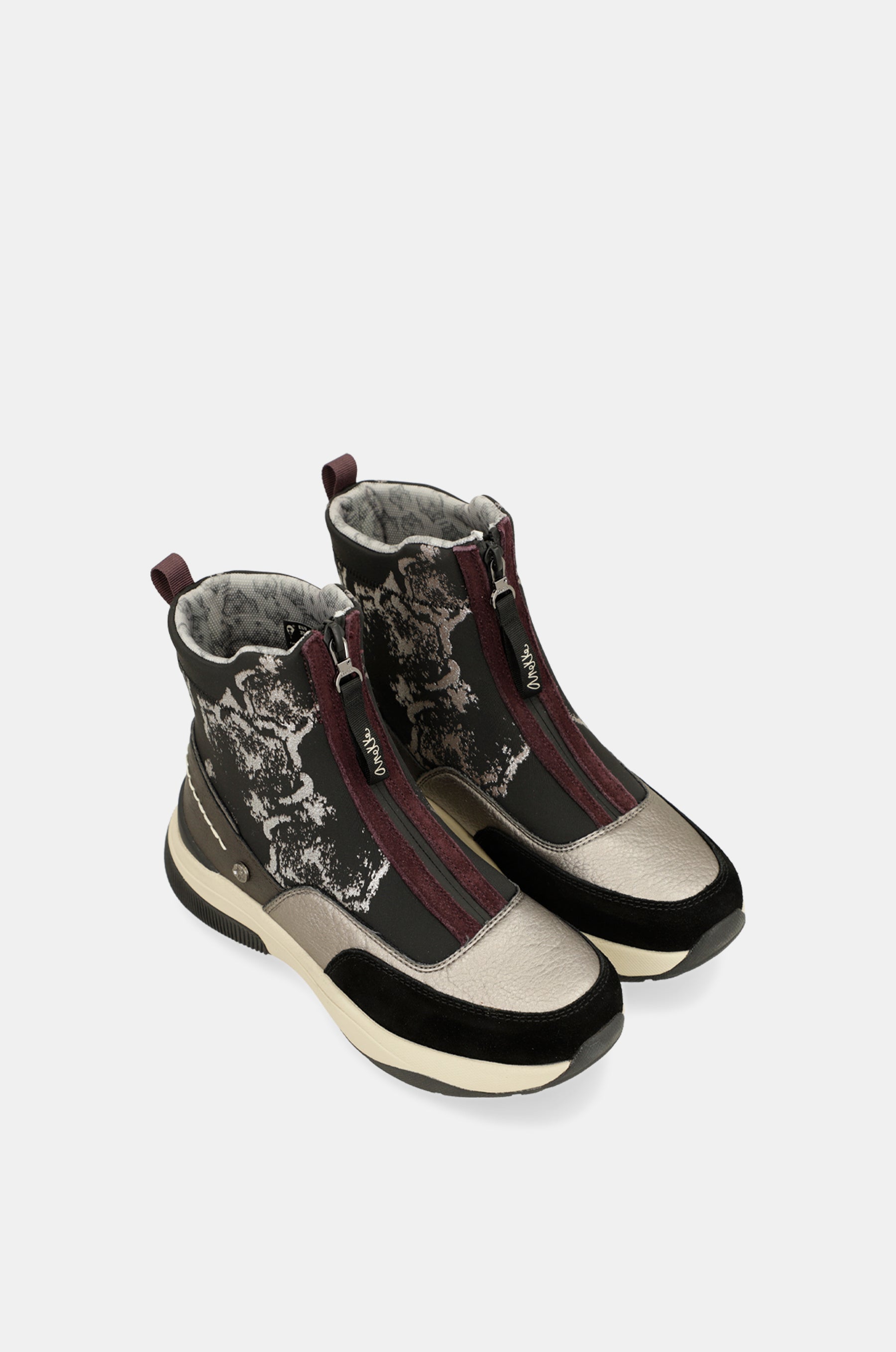 Stivaletti sportivi nero metallico