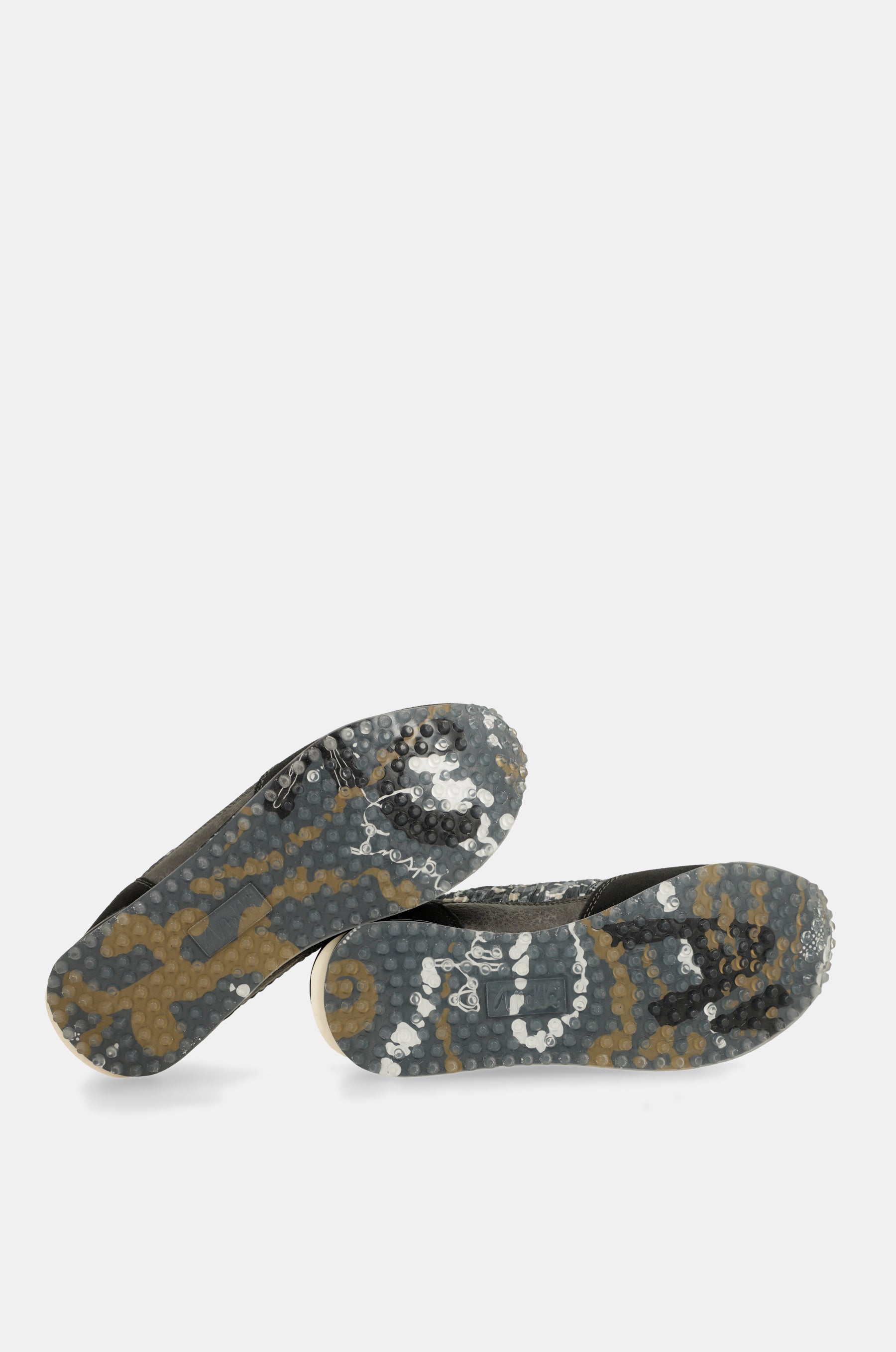 Scarpe sportive nero suola multicolore