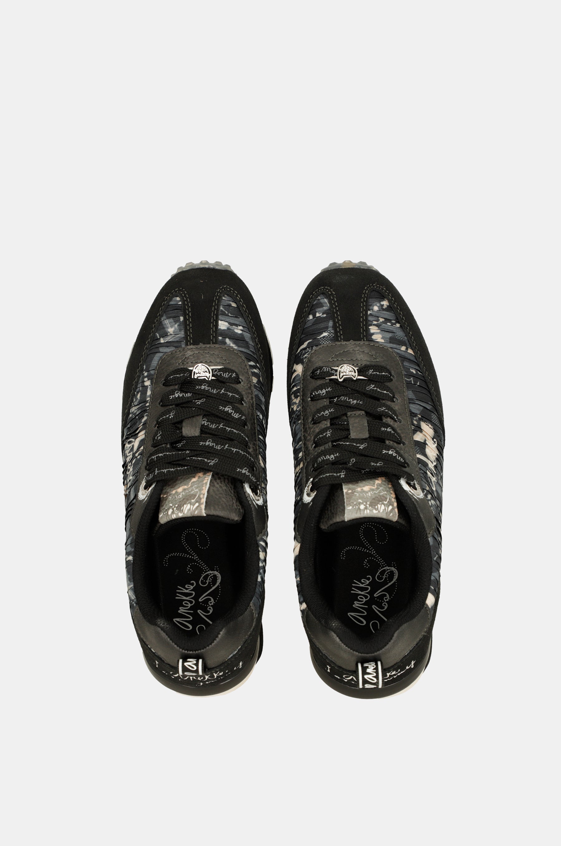 Scarpe sportive nero suola multicolore