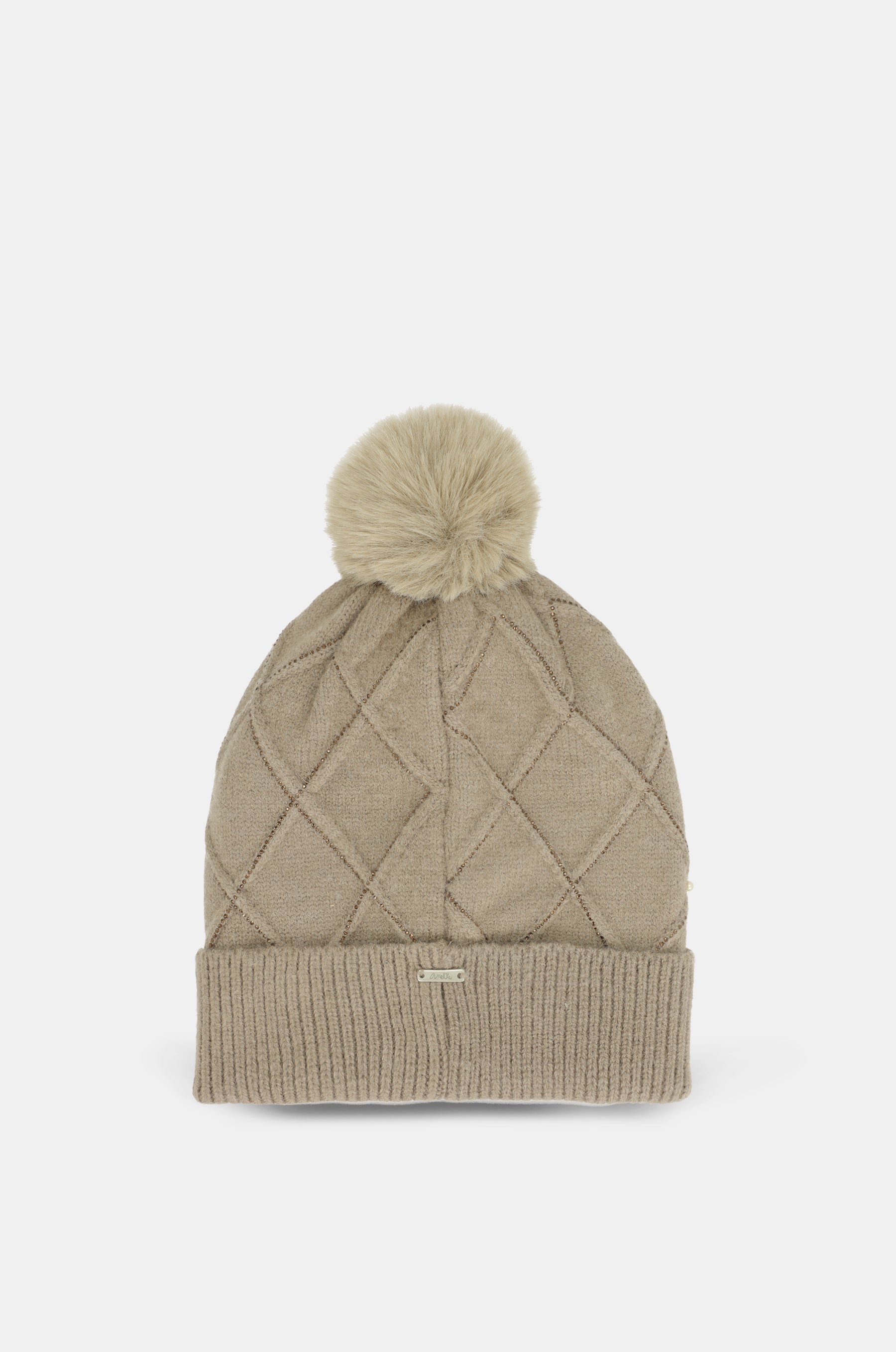 Cappello in maglia beige con particolari