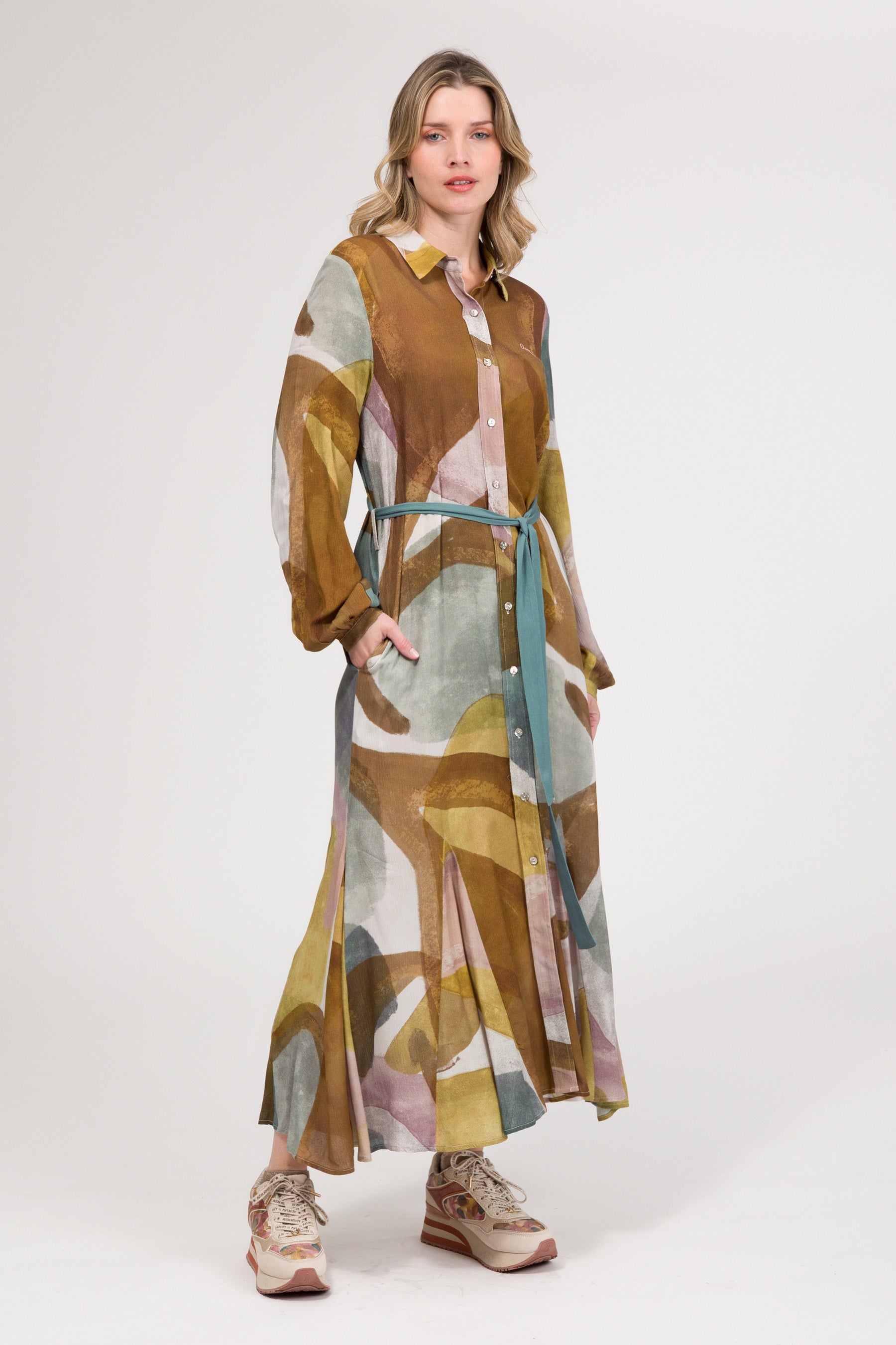 Vestito a maniche lunghe midi
