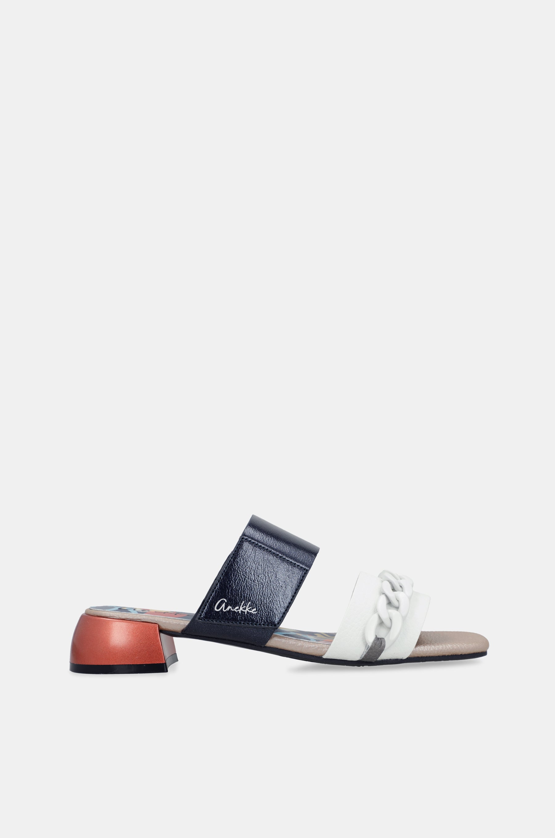 Sandali con tacco e maglie Eikon