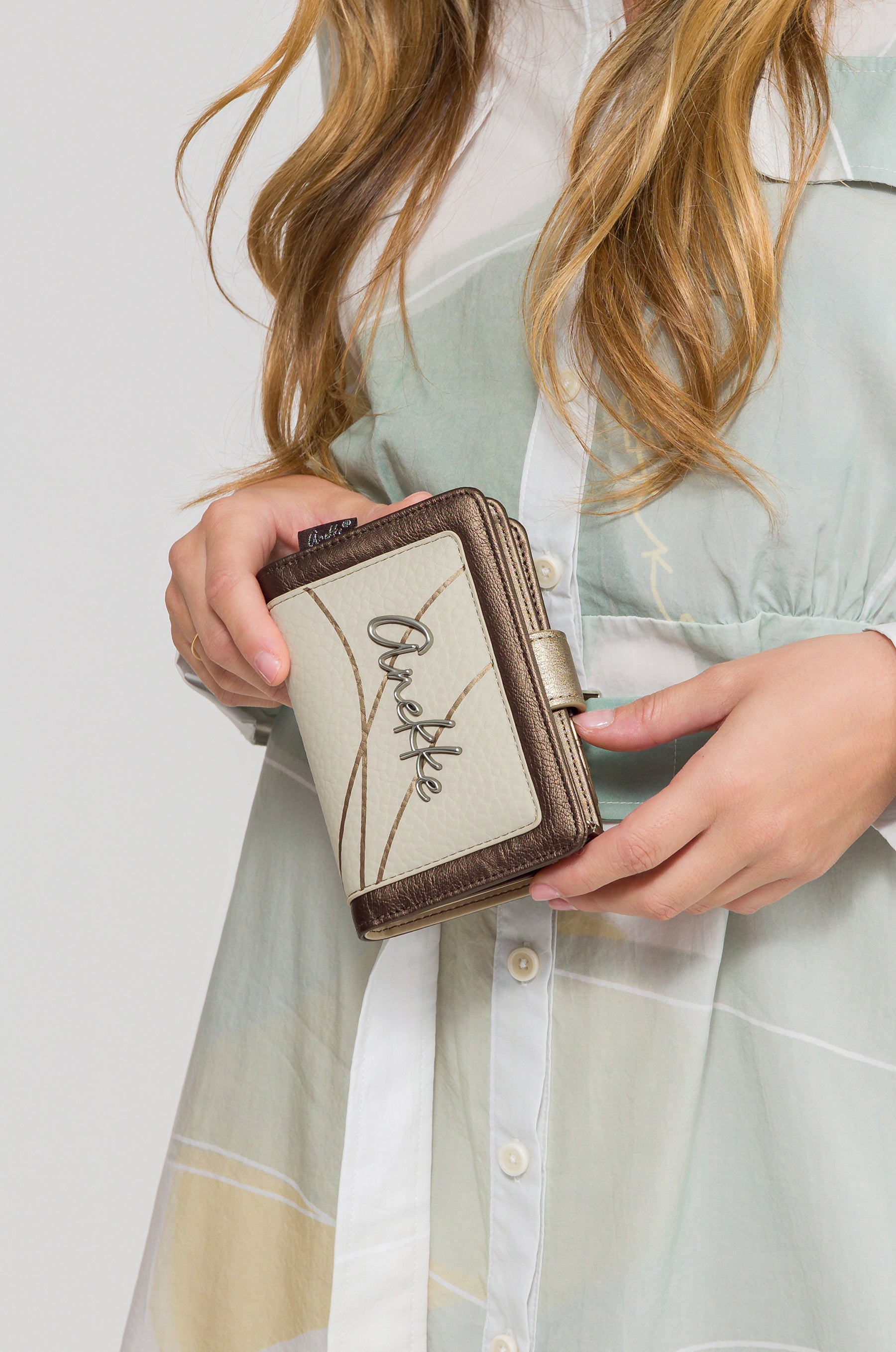 Portafoglio rigido RFID Serenis