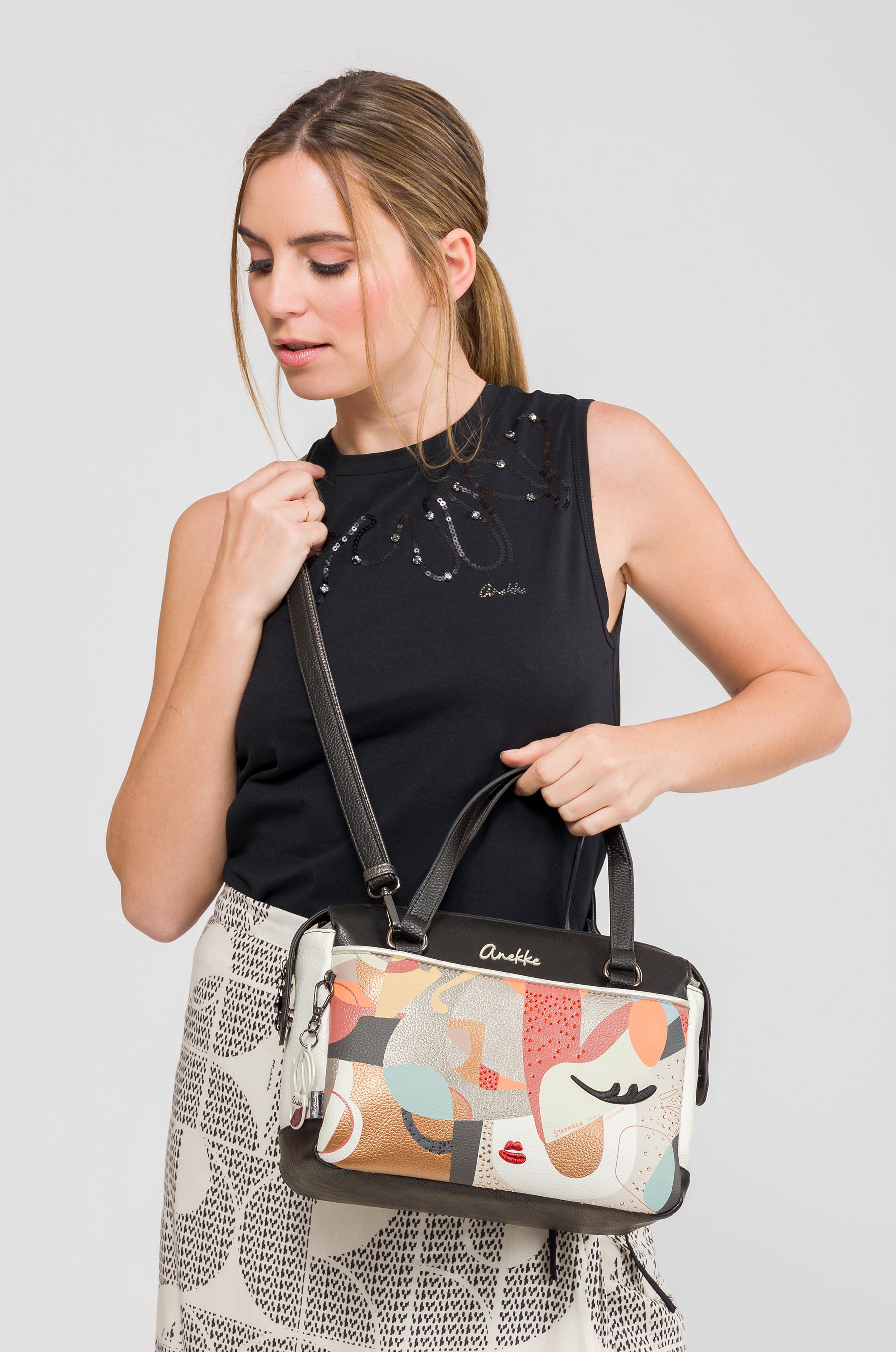 Borsa con manico corto Eikon