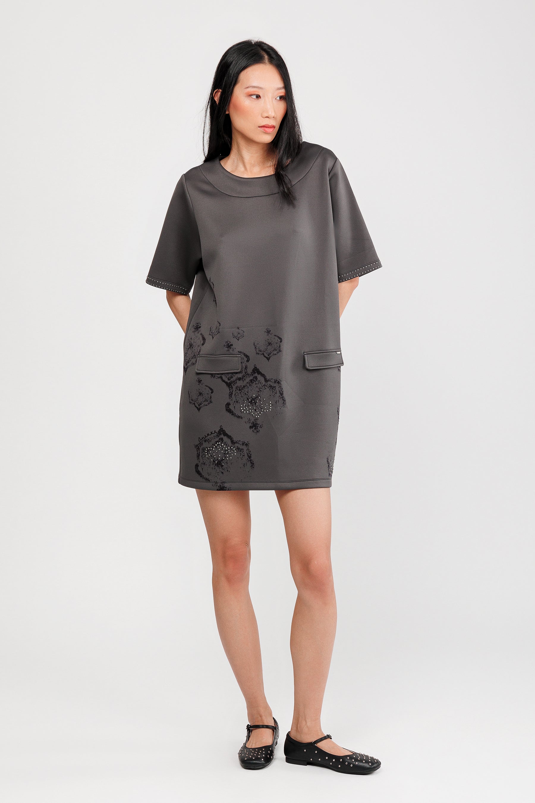 Vestito grigio
