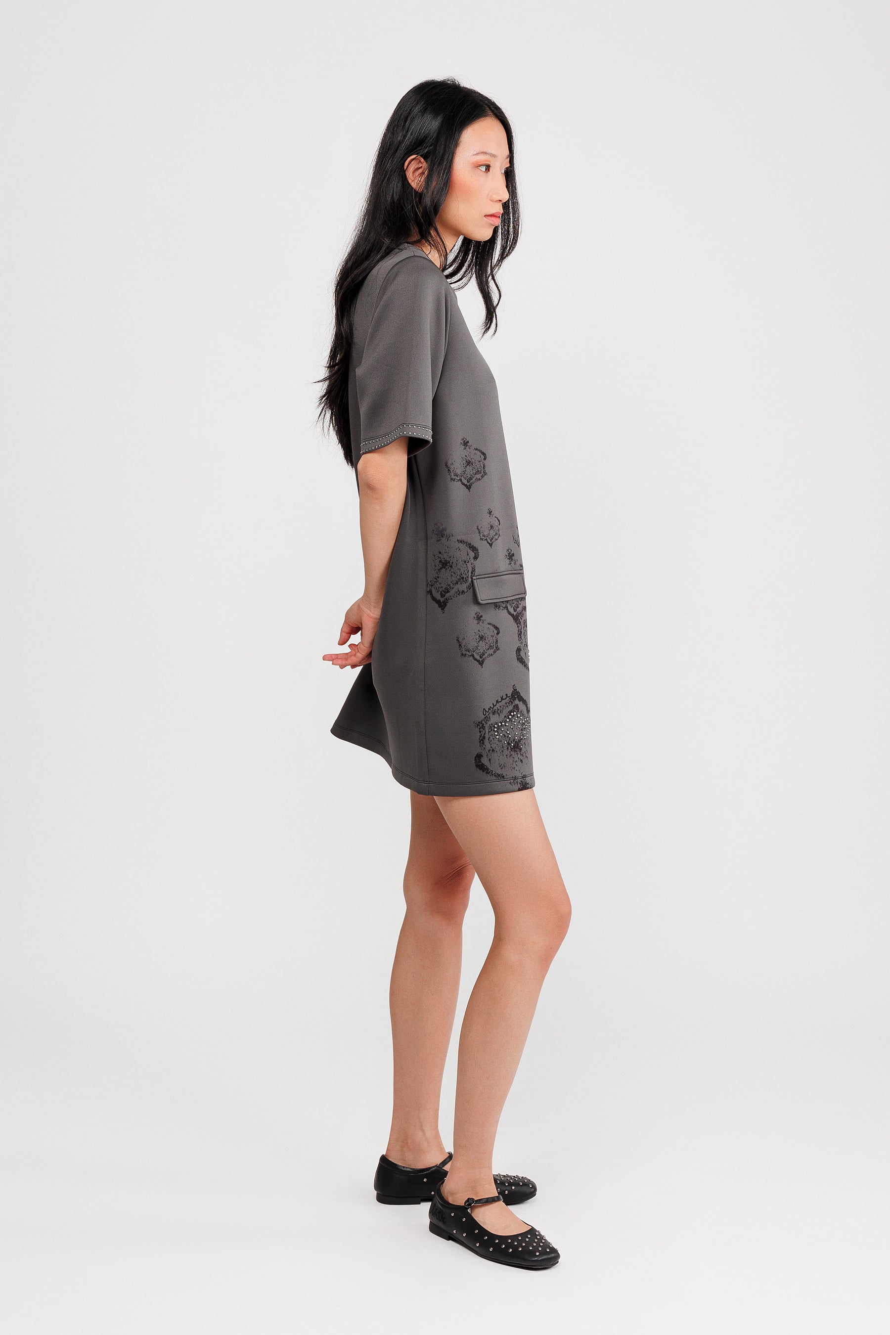 Vestito grigio