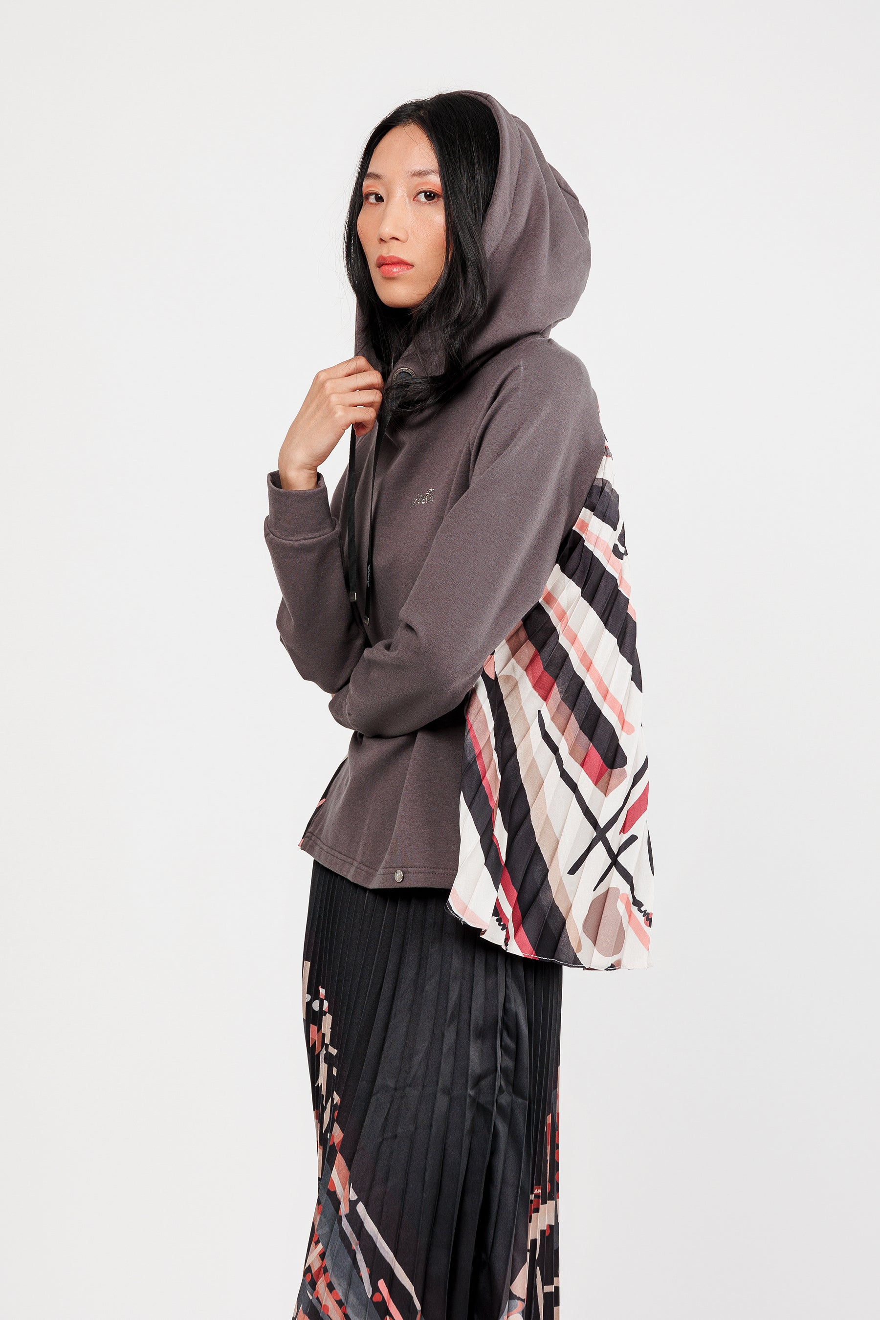 Felpa con cappuccio Mademoiselle