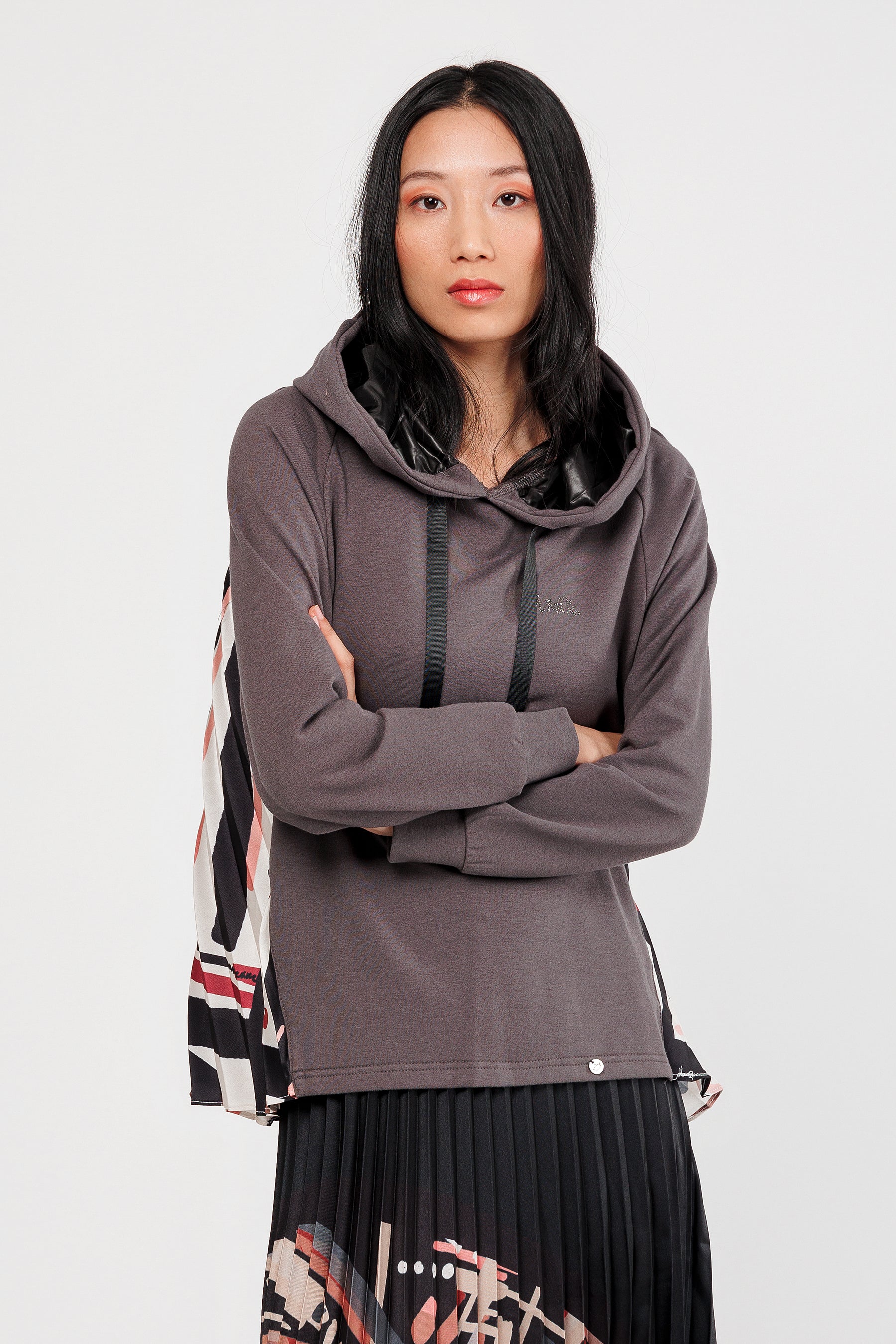 Felpa con cappuccio Mademoiselle