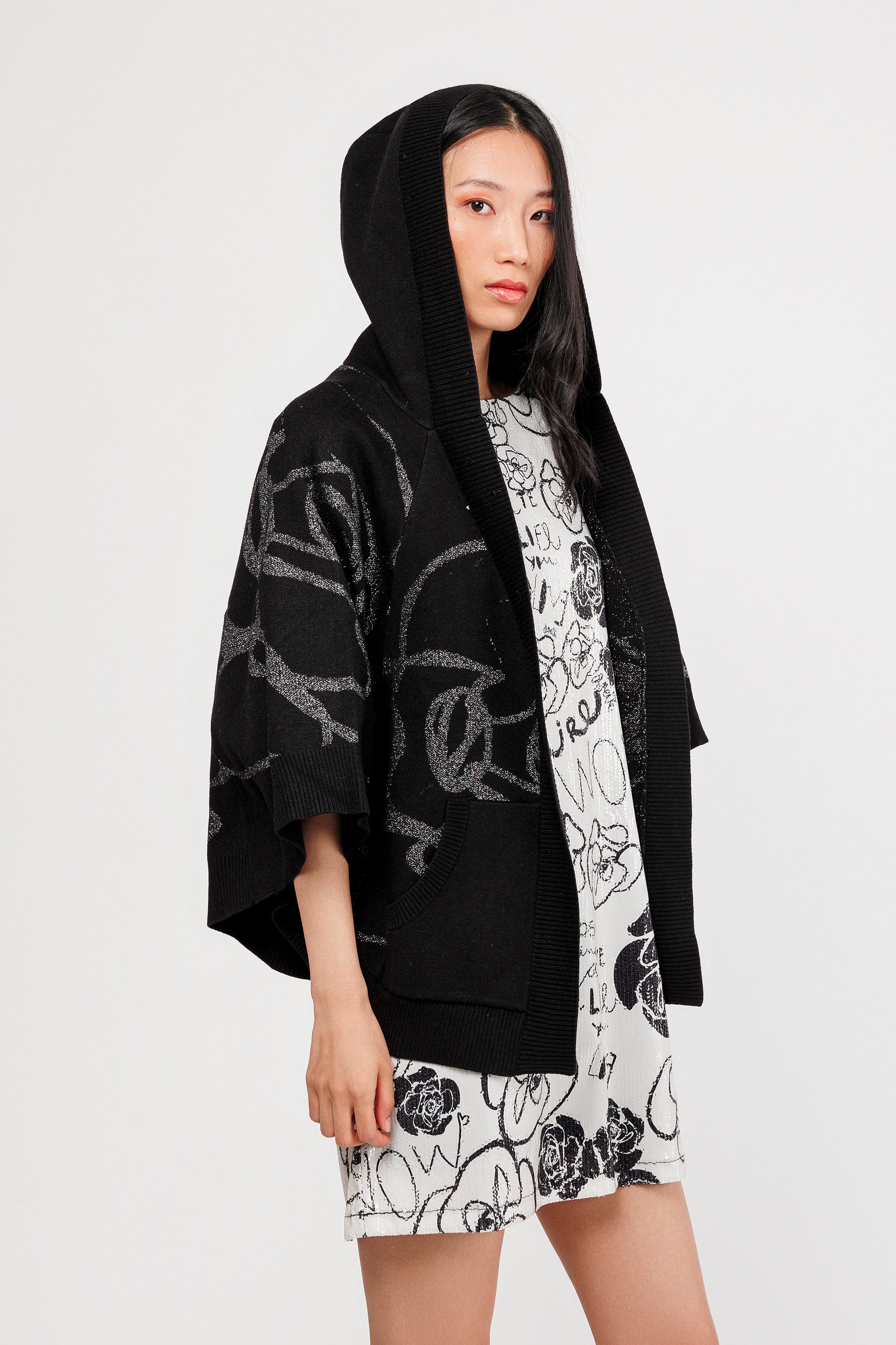 Giacca stile poncio nera