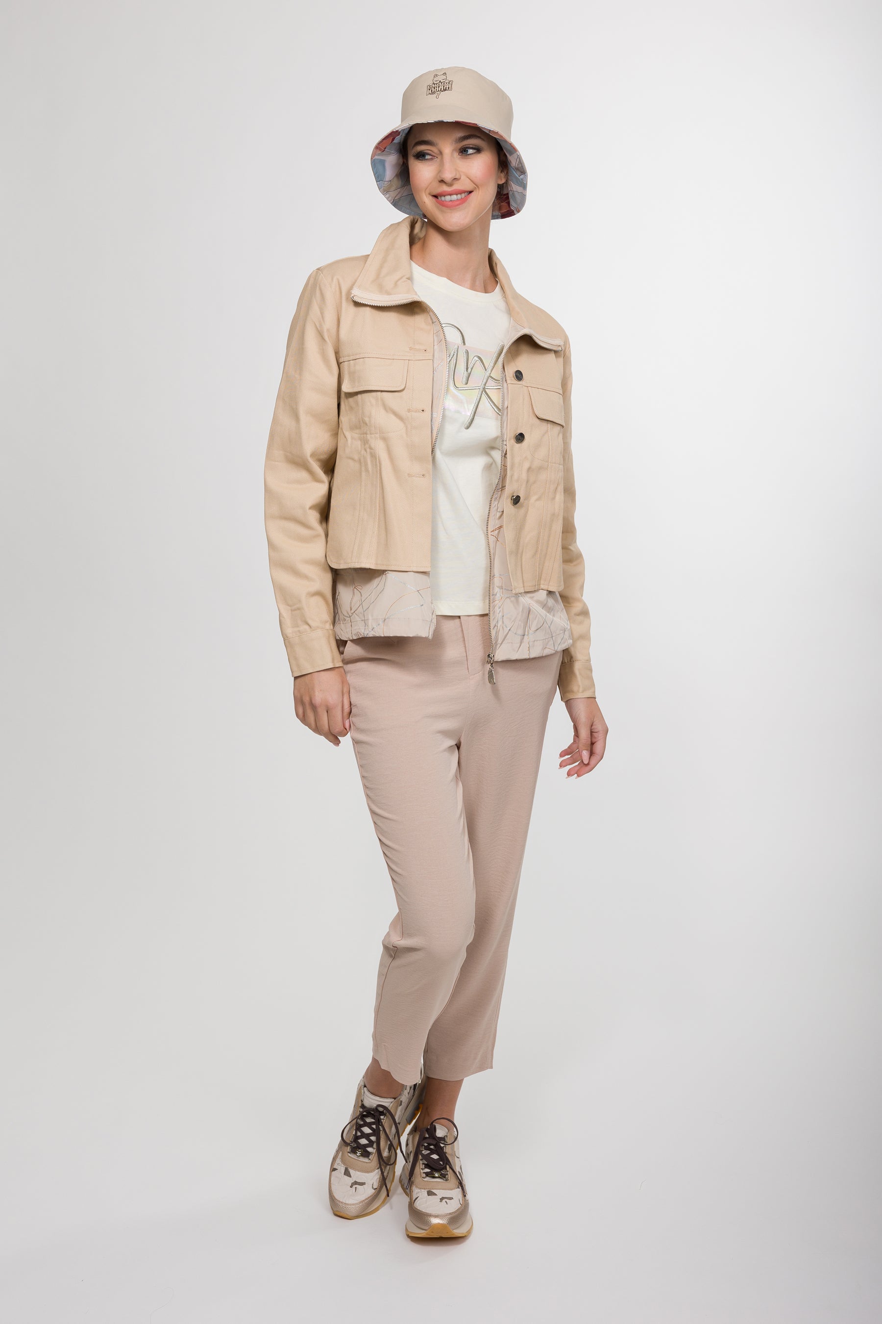 Sneakers beige e dorate