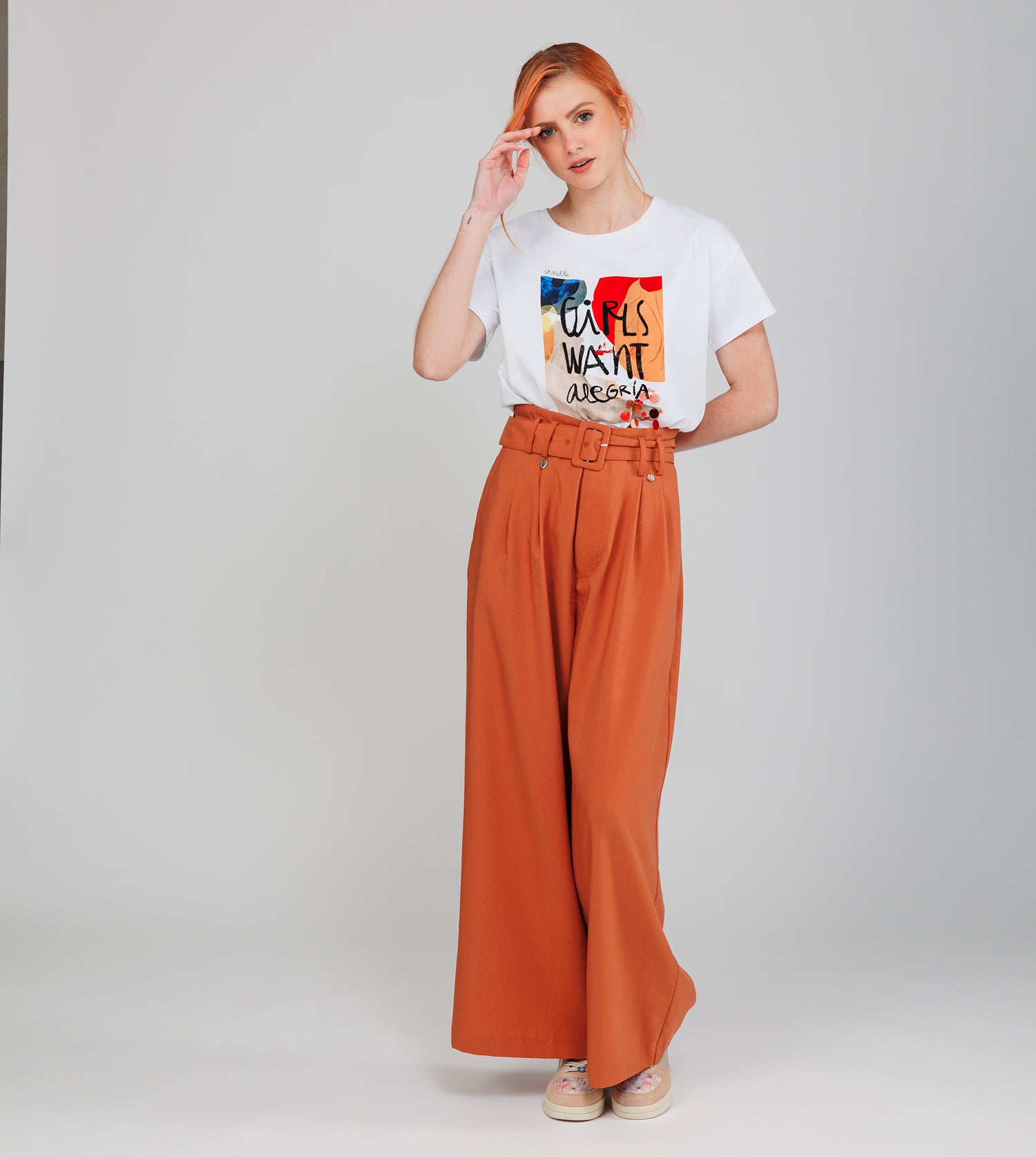 T-shirt bianca a maniche corte Alma