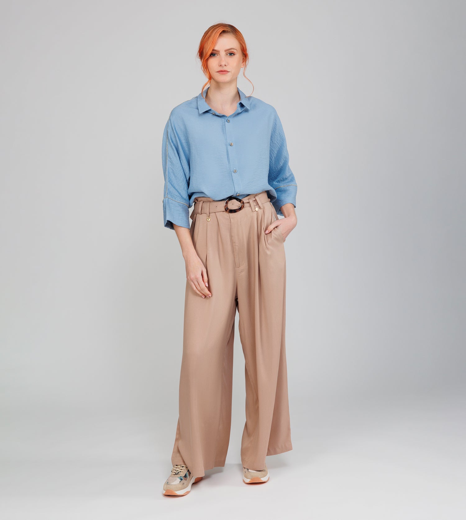 Pantaloni color taupe