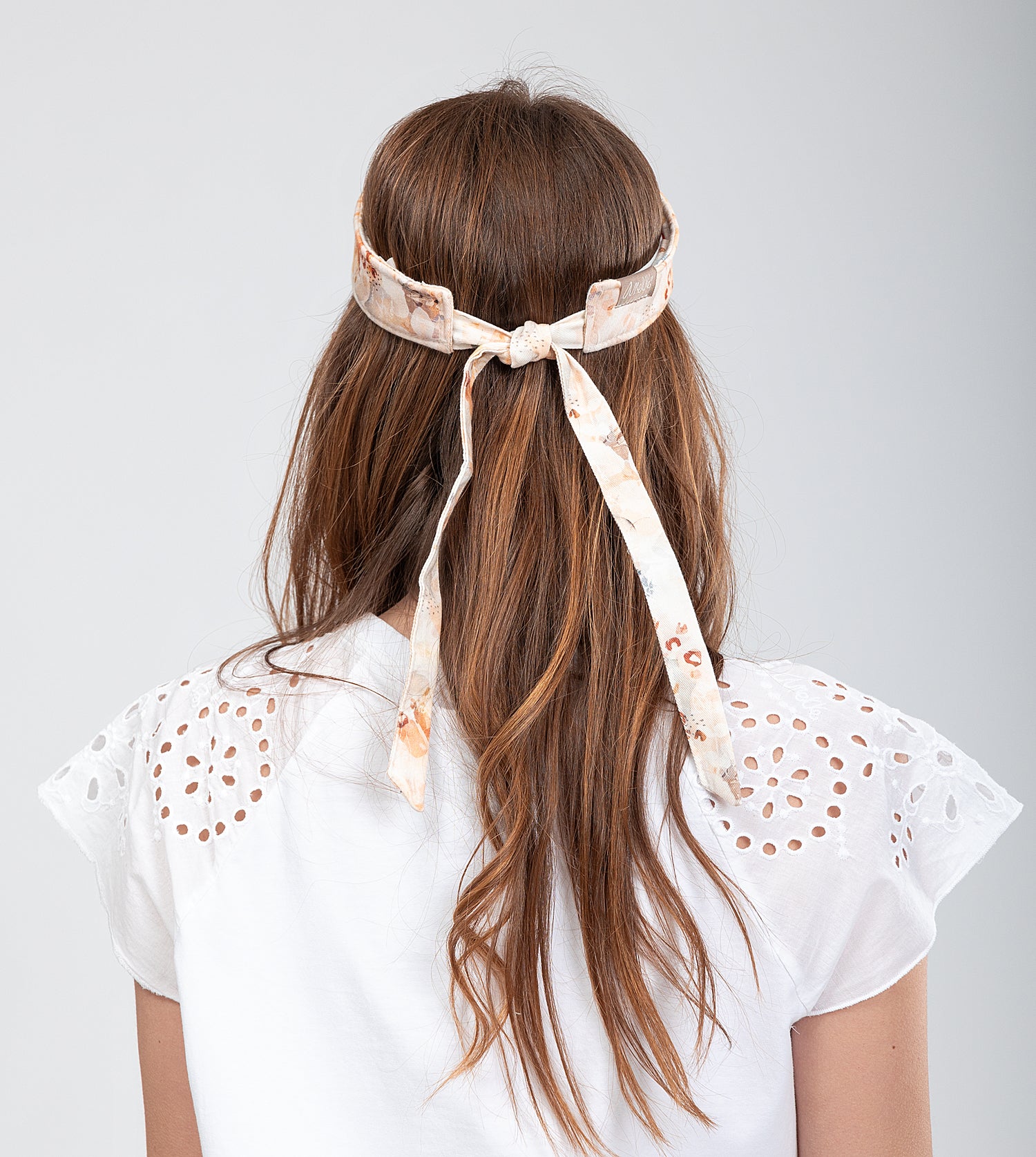 Visiera stampata beige