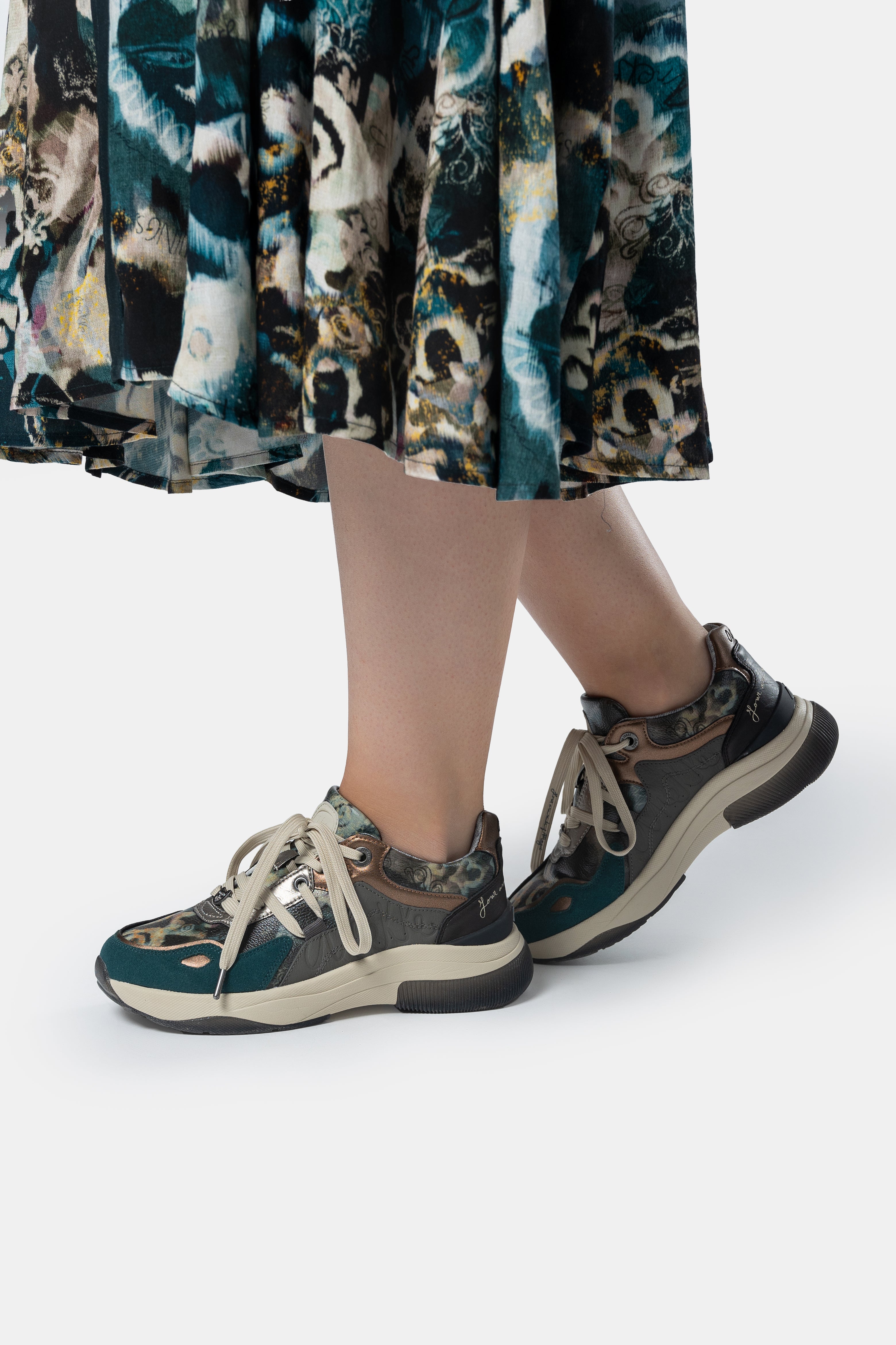 Scarpe sportive verde fantasie Manifesto