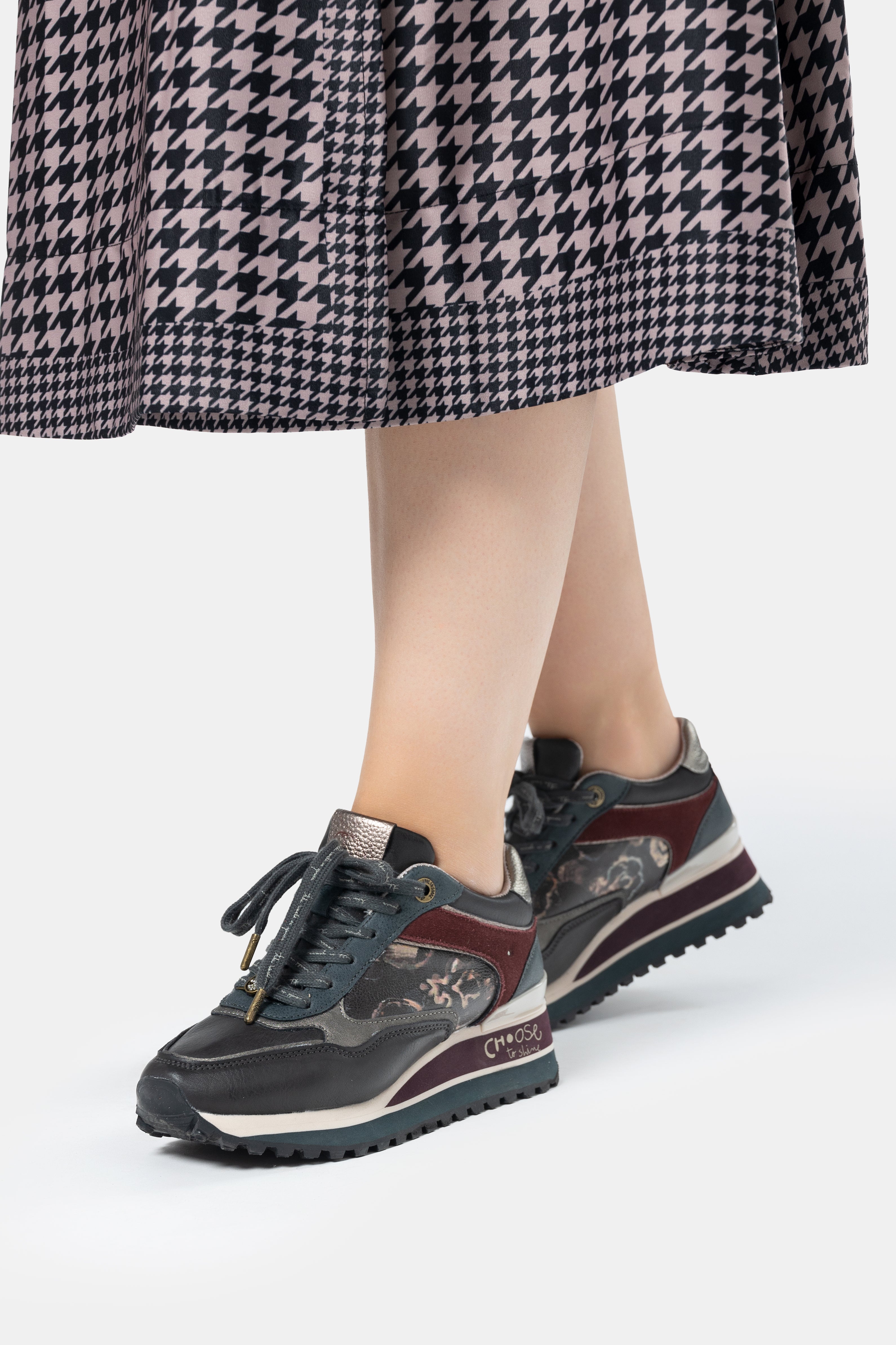 Scarpe sportive piattaforma grigio scuro