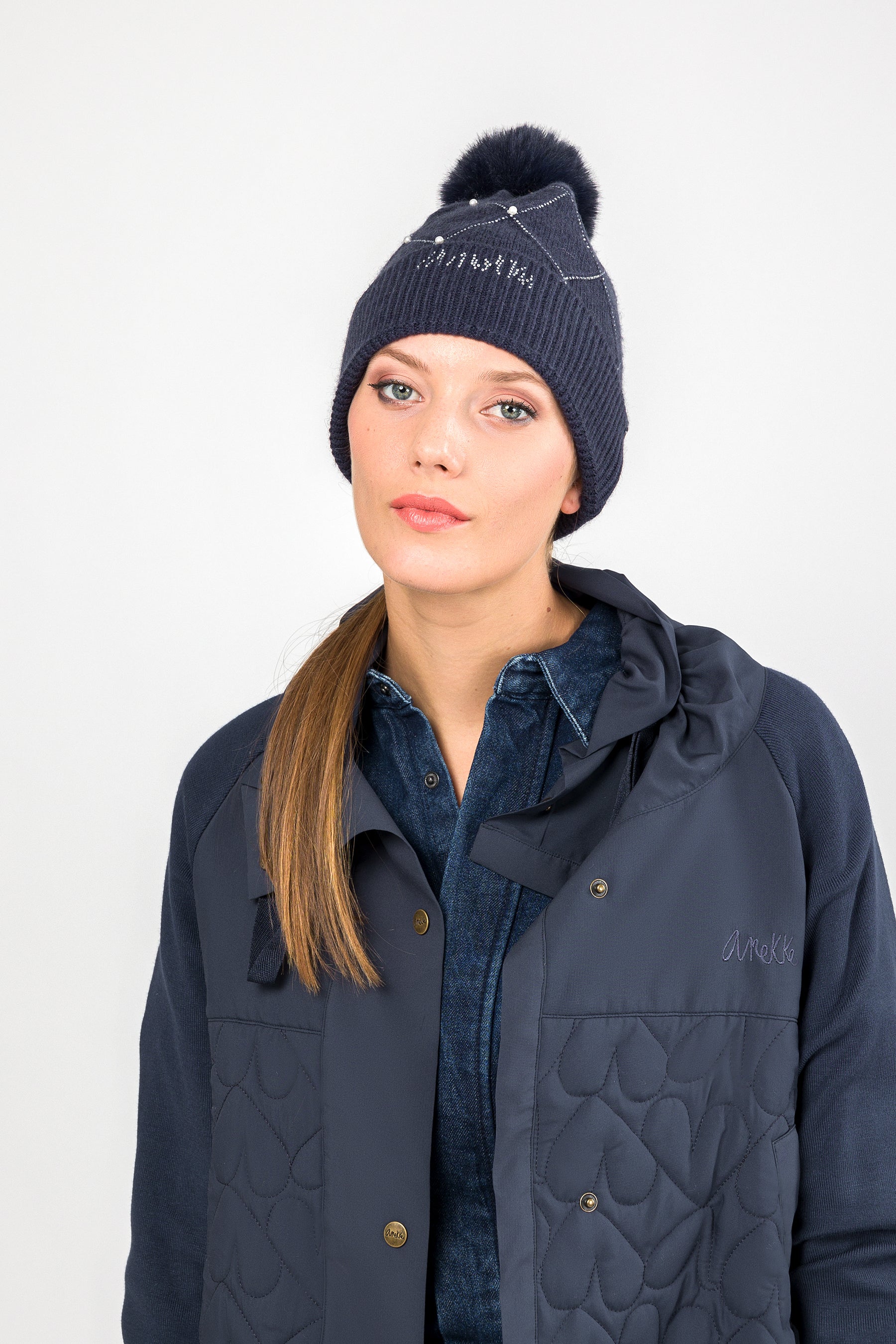 Cappello in maglia blu