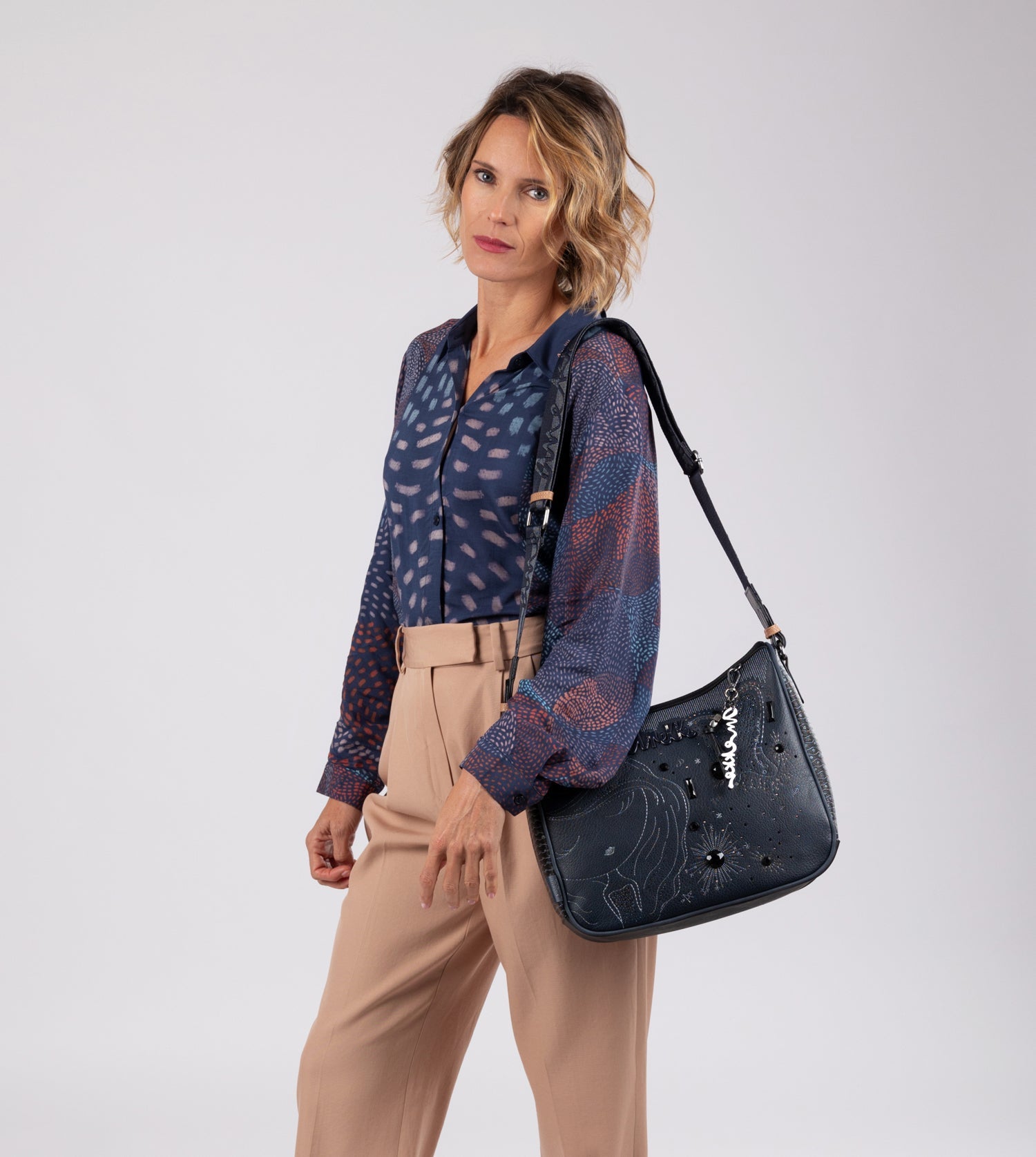 Borsa a tracolla grande blu navy Studio