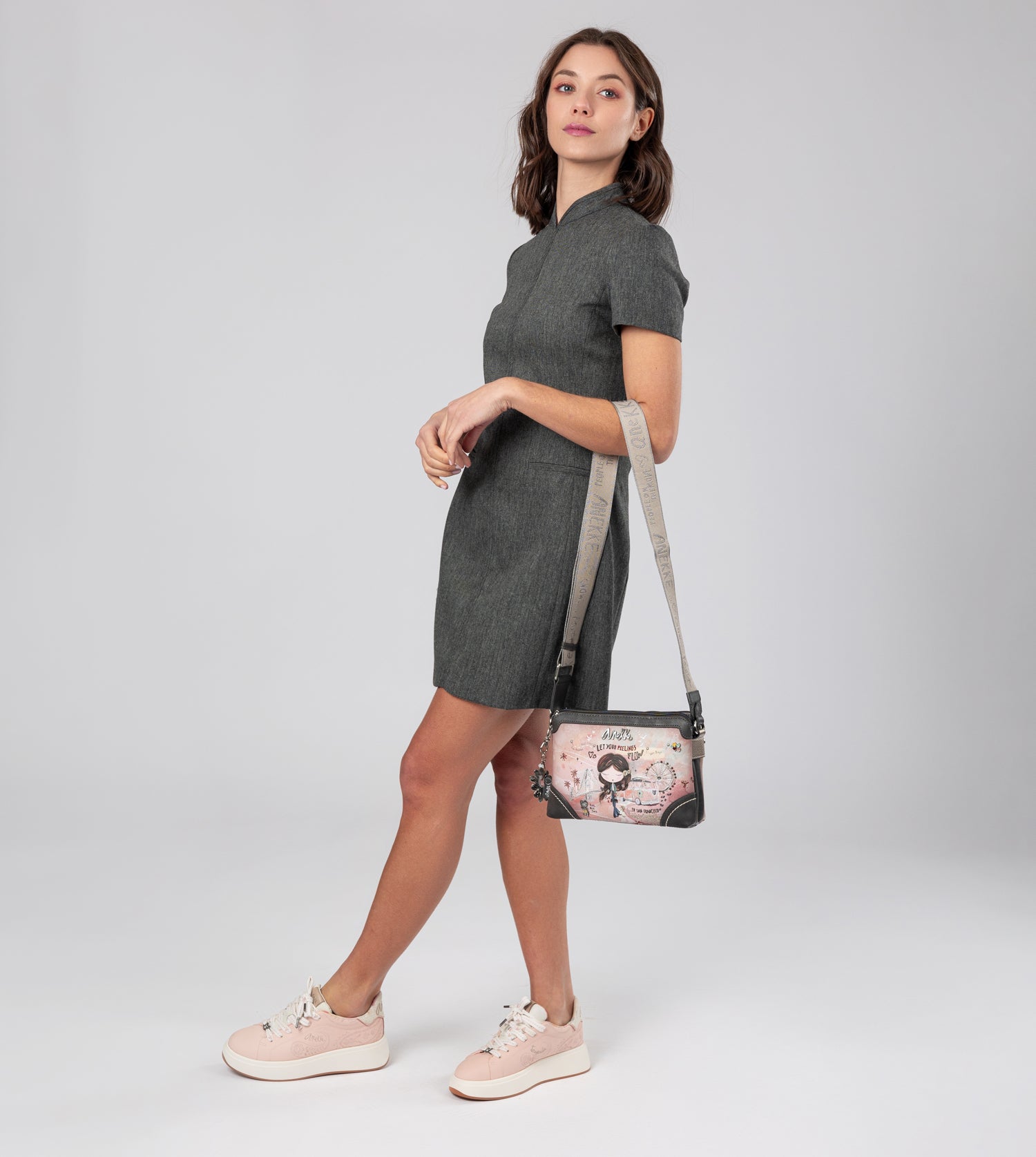Borsa a tracolla rosa Peace & Love a 2 scomparti