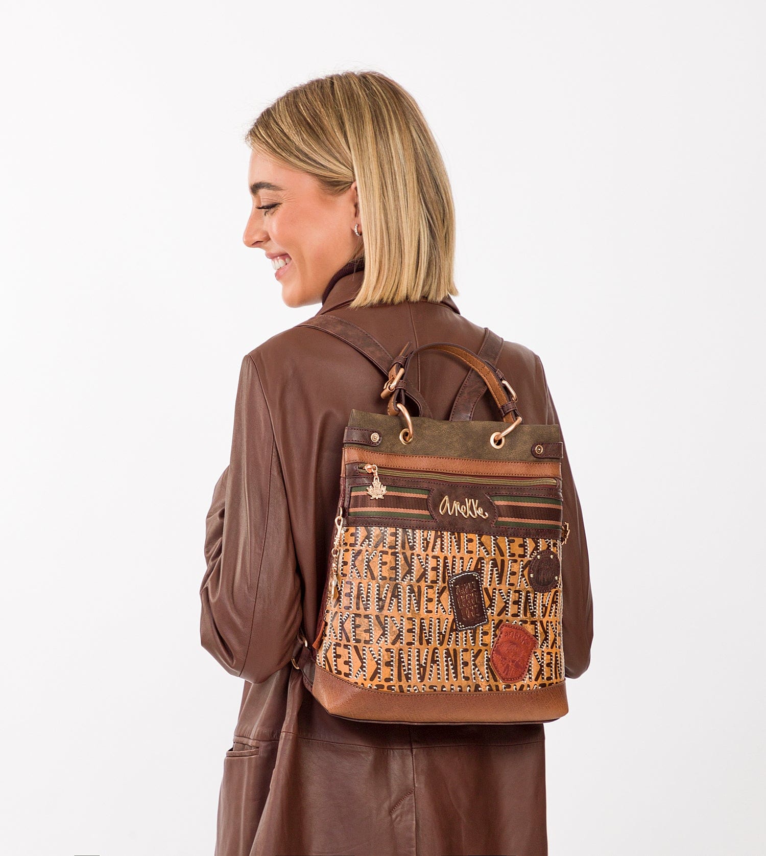 Zaino con logo Urban e tasca frontale
