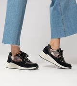 Sneakers sportive Padded nere con zeppa