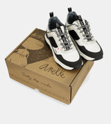 Sneakers Fashion in bianco e nero