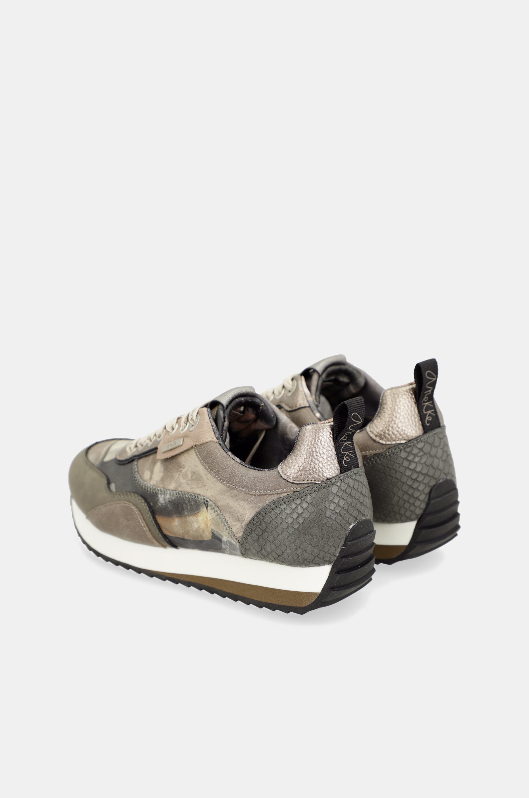 Sneakers da viaggio grigie