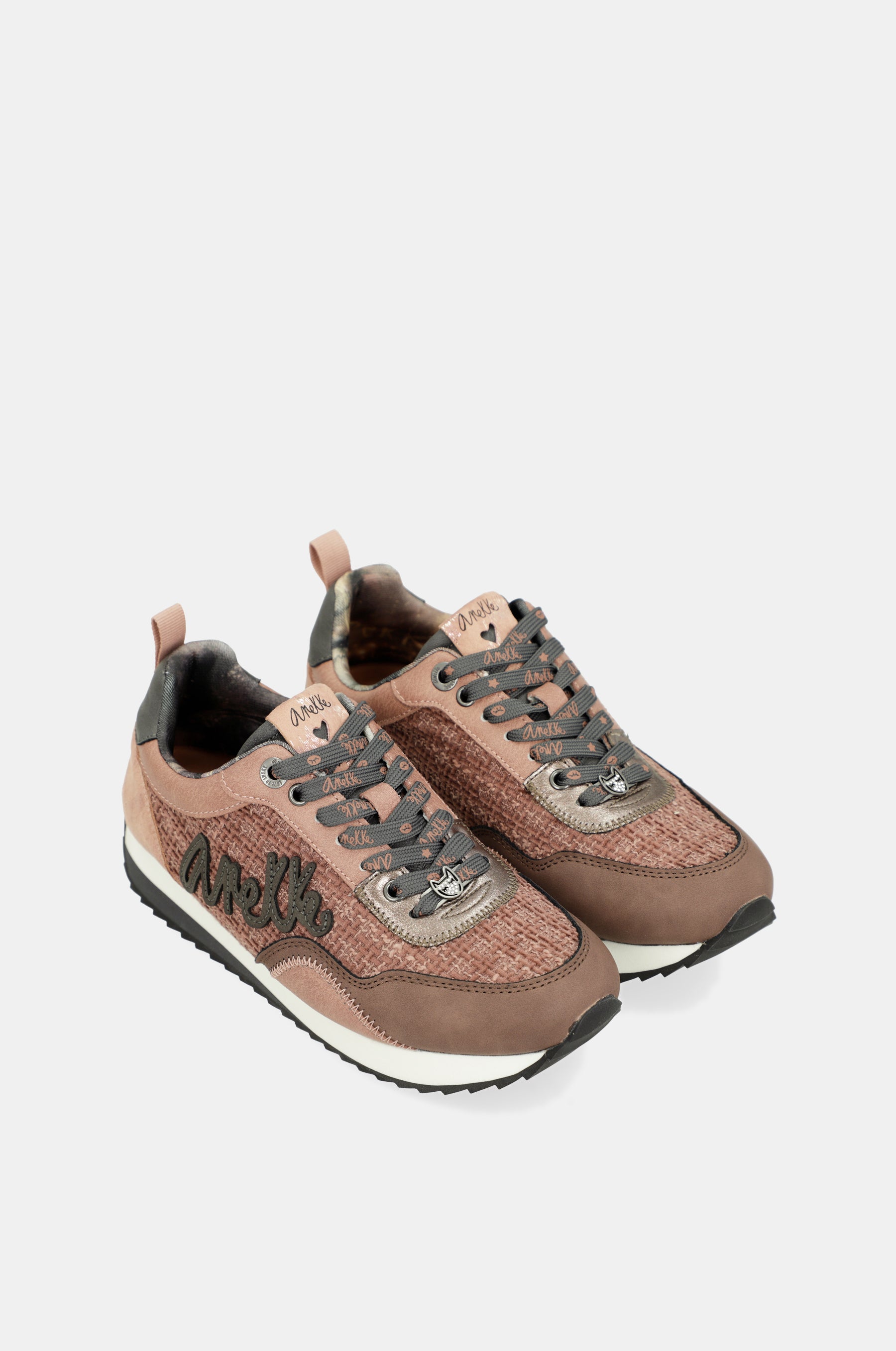 Sneakers rosa da viaggio