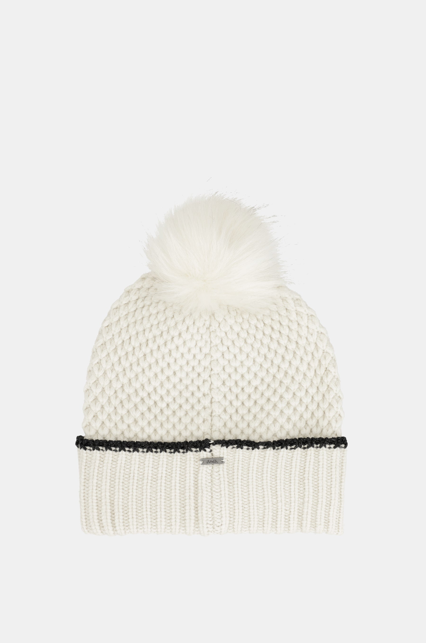 Berretto beige lavorato a maglia con pompon