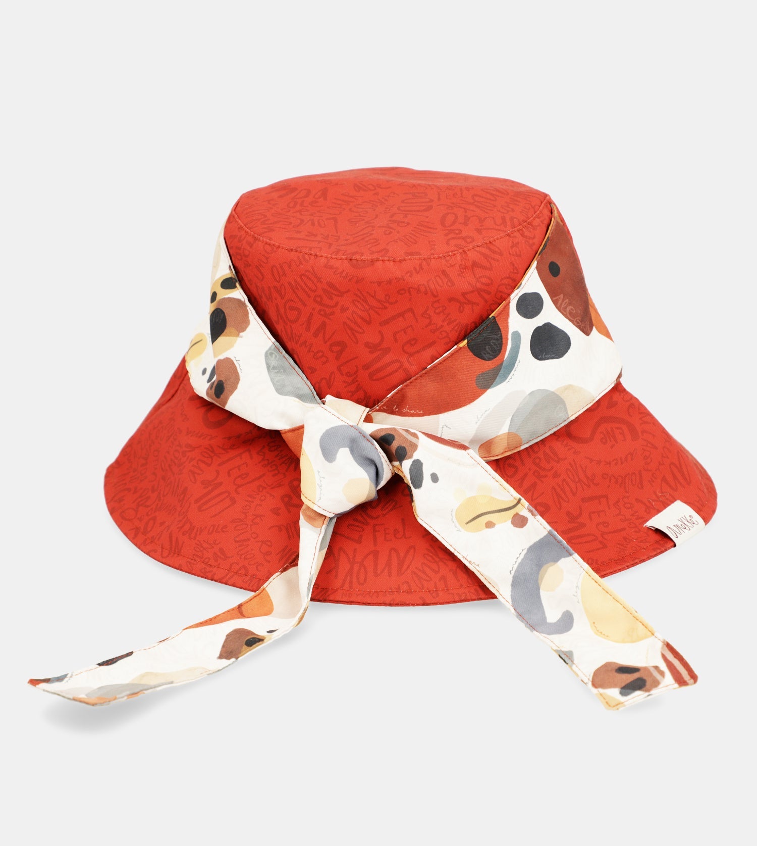 Cappello a secchiello rosso