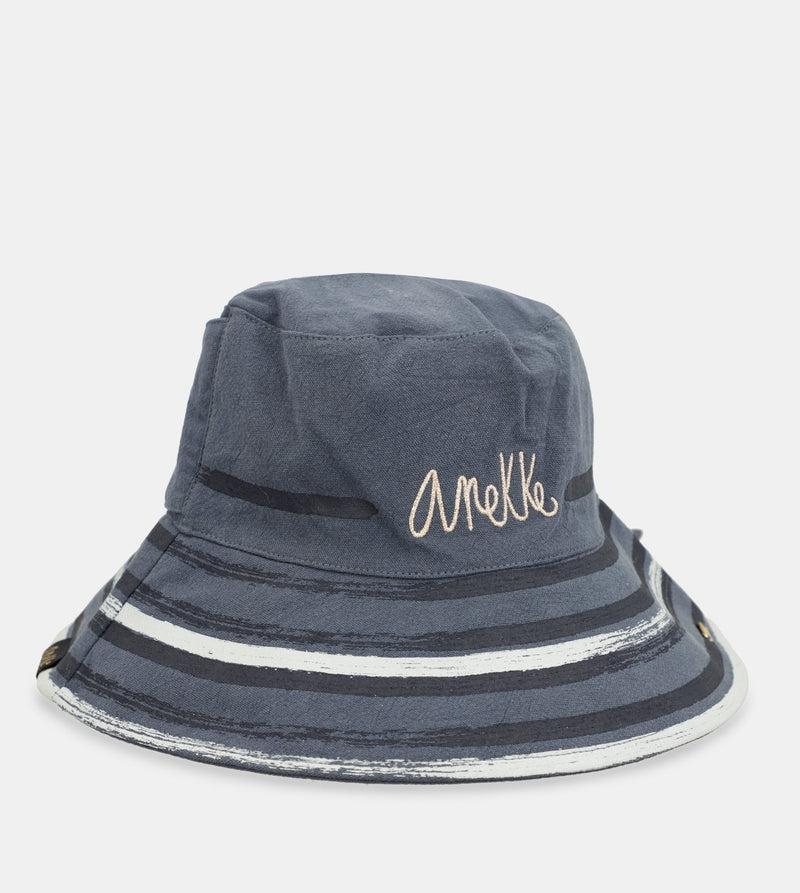 Cappello a secchiello blu