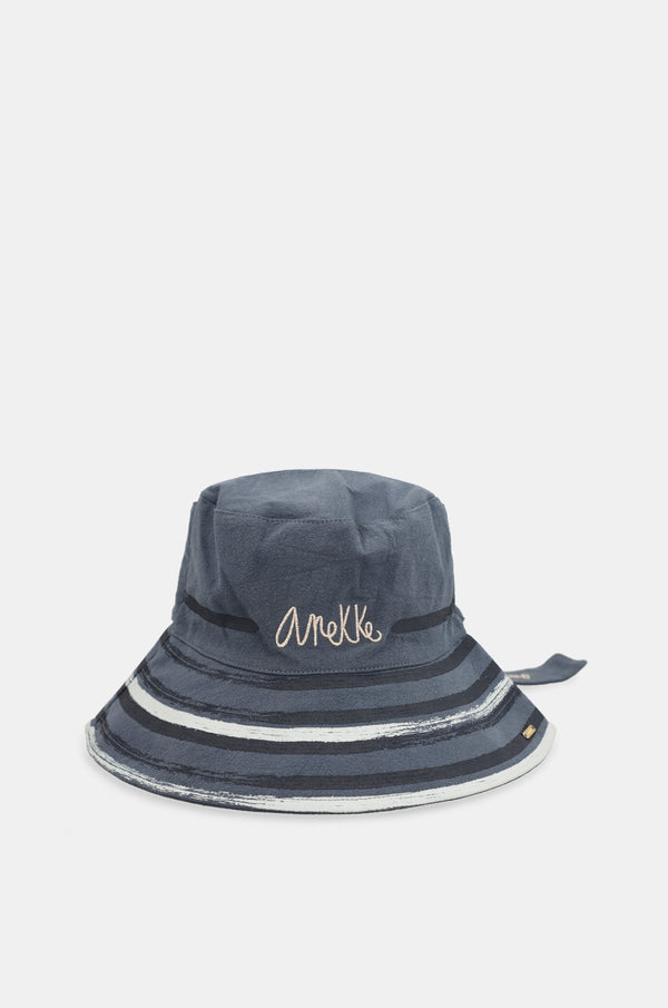 Cappello a secchiello blu