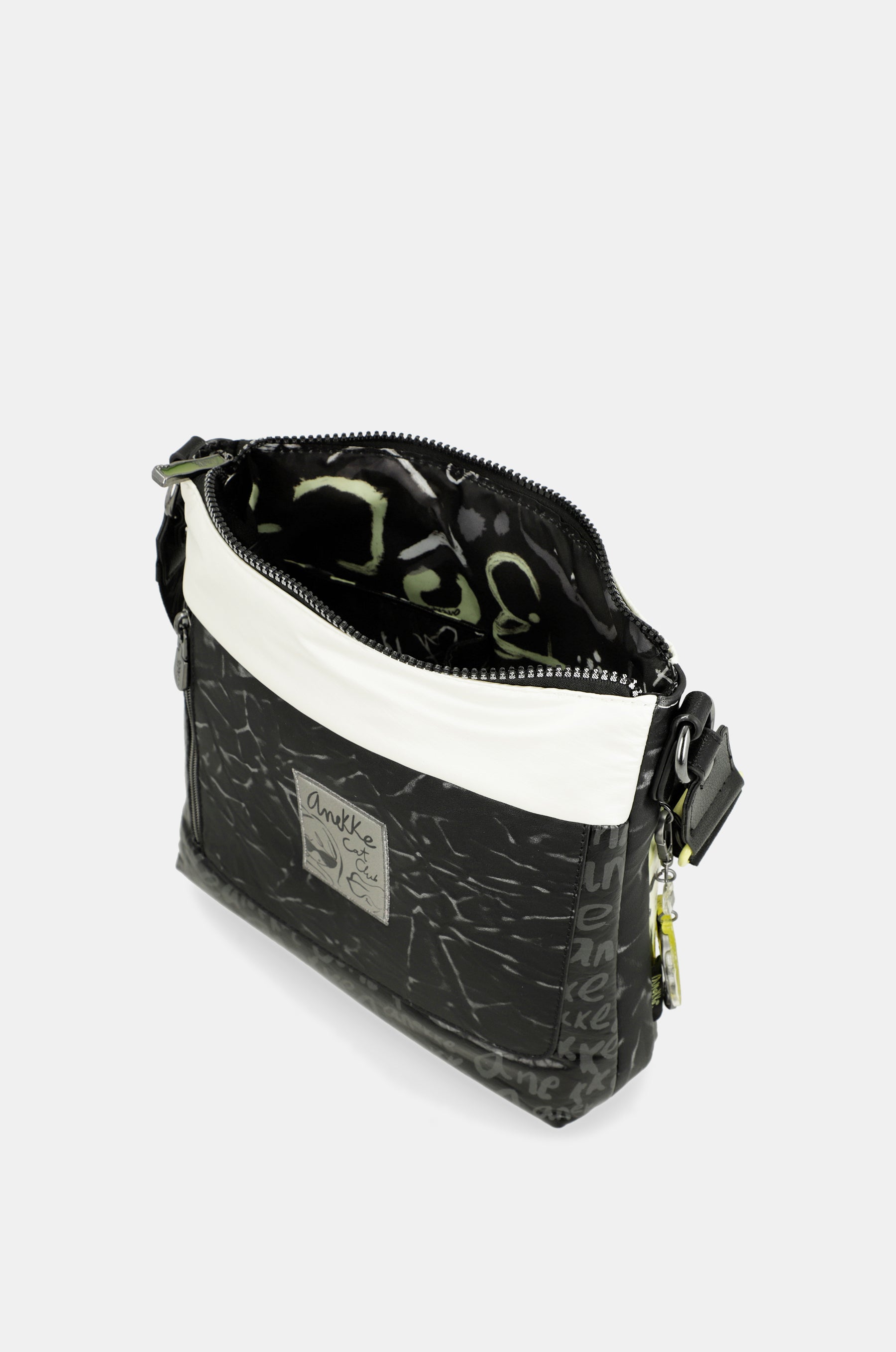 Borsa a tracolla Nature Towanda con tasca frontale