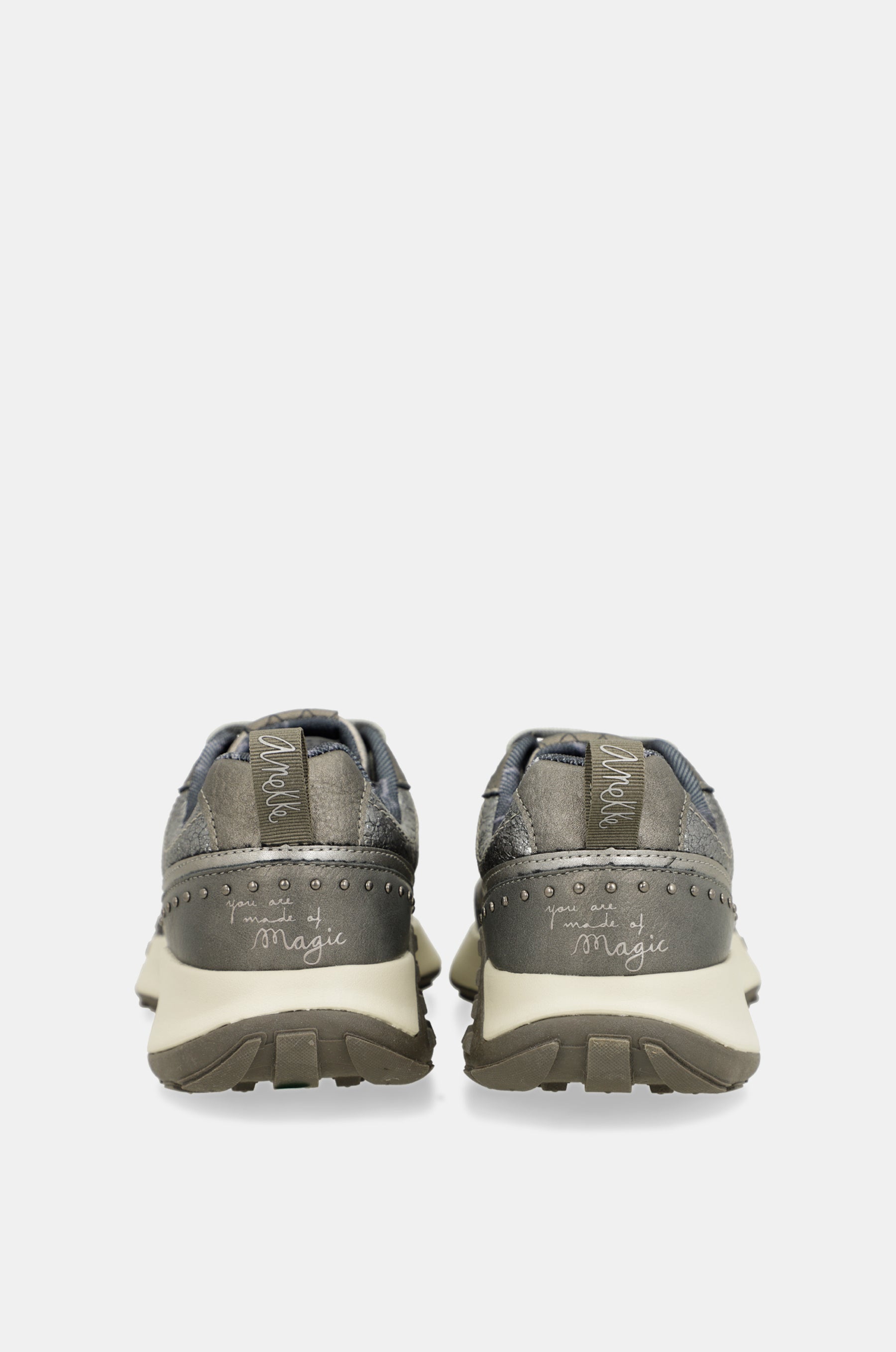 Scarpe sportive grigio metallico