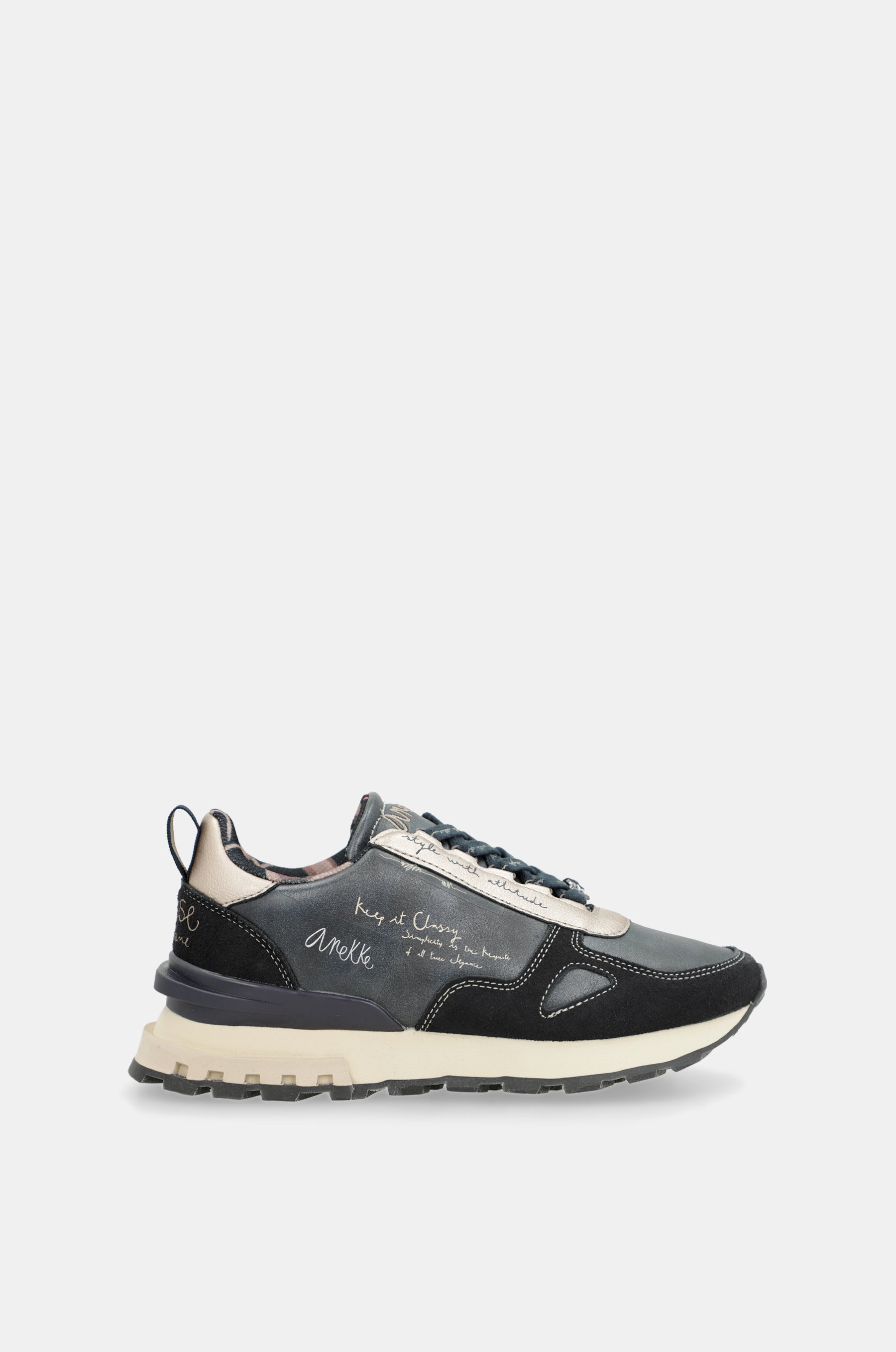 Scarpe sportive blu e beige