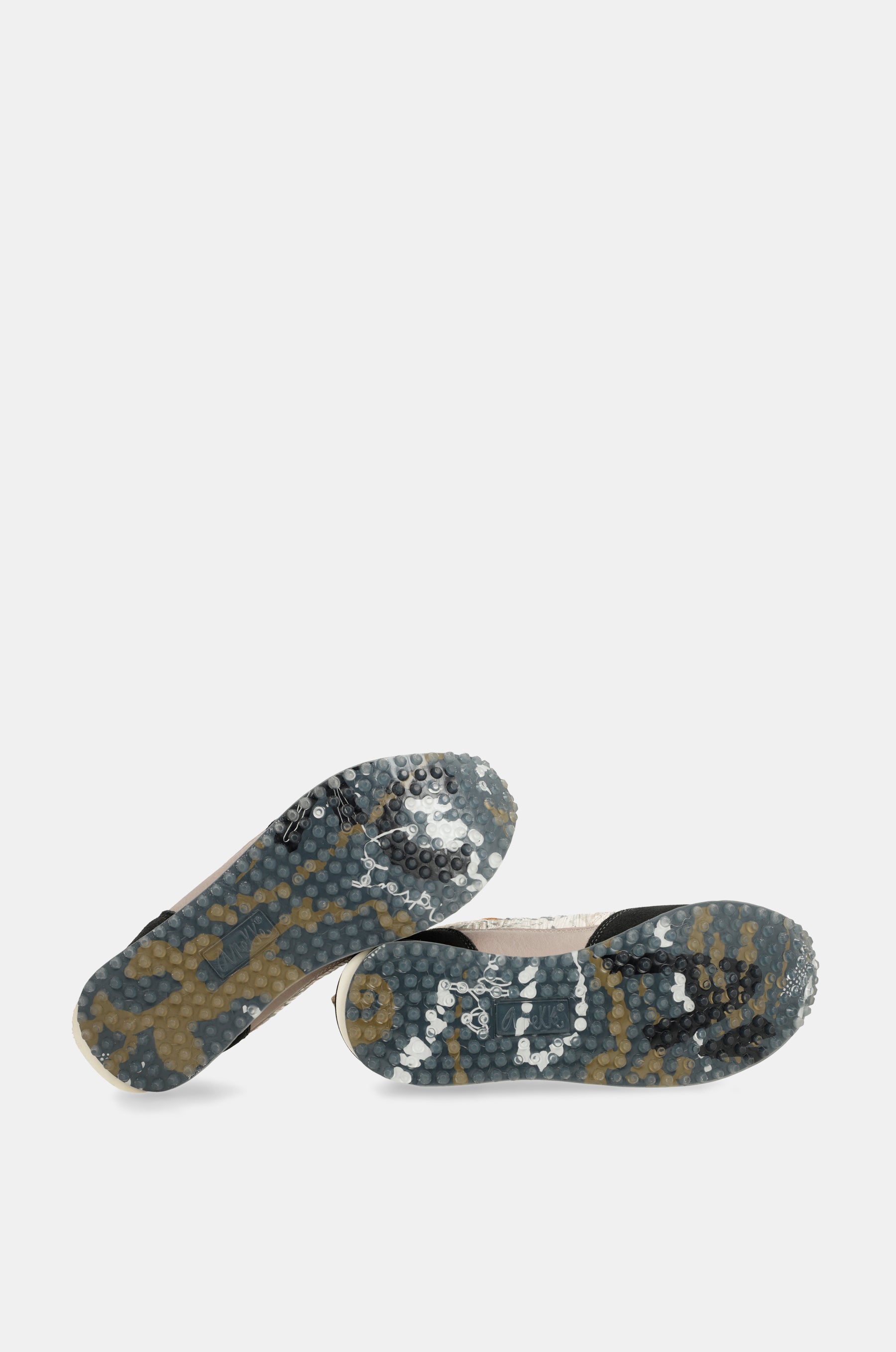 Scarpe sportive nero e oro suola multicolore