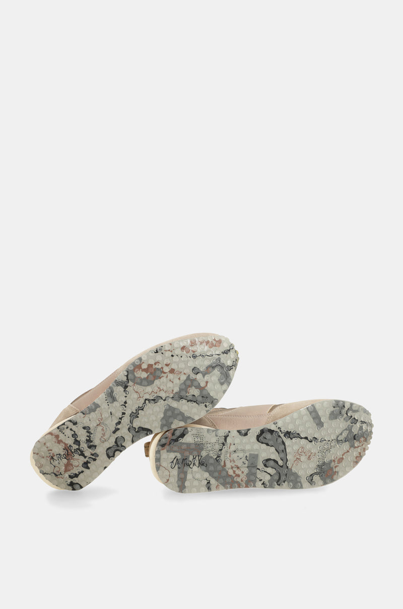 Scarpe sportive beige suola multicolore