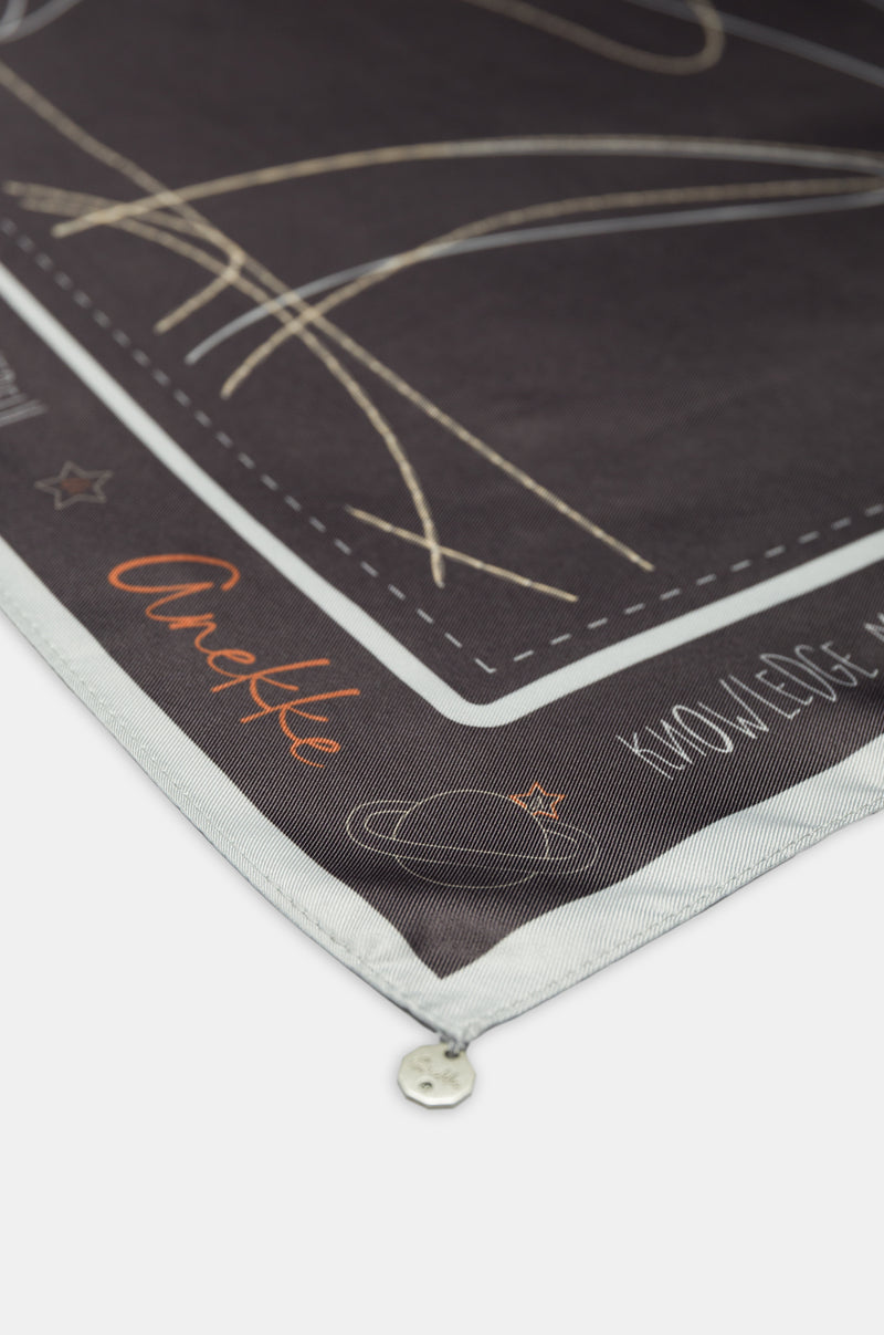 Foulard quadrato con stampa Auralis