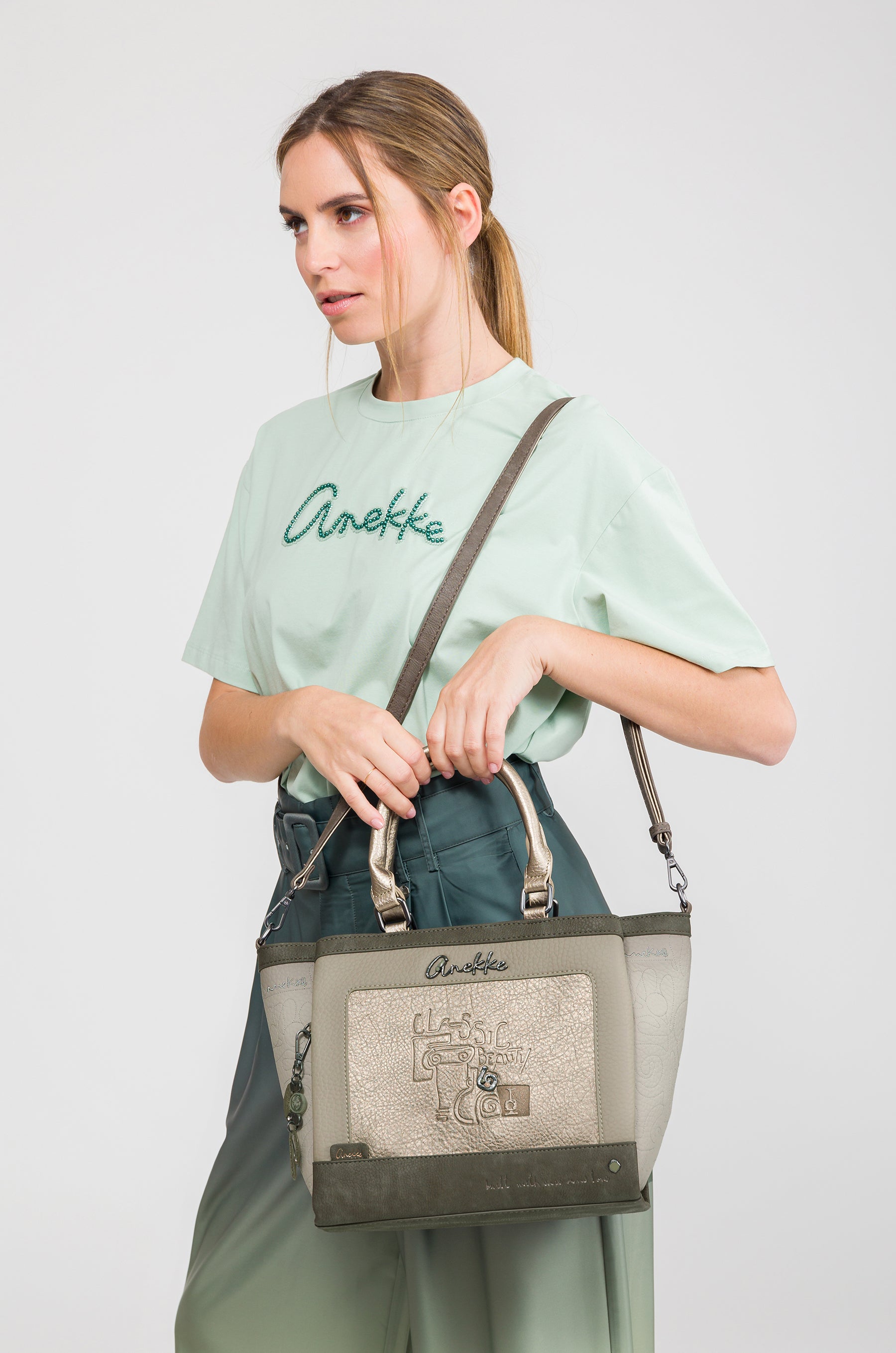 Borsa con manico corto Amphora