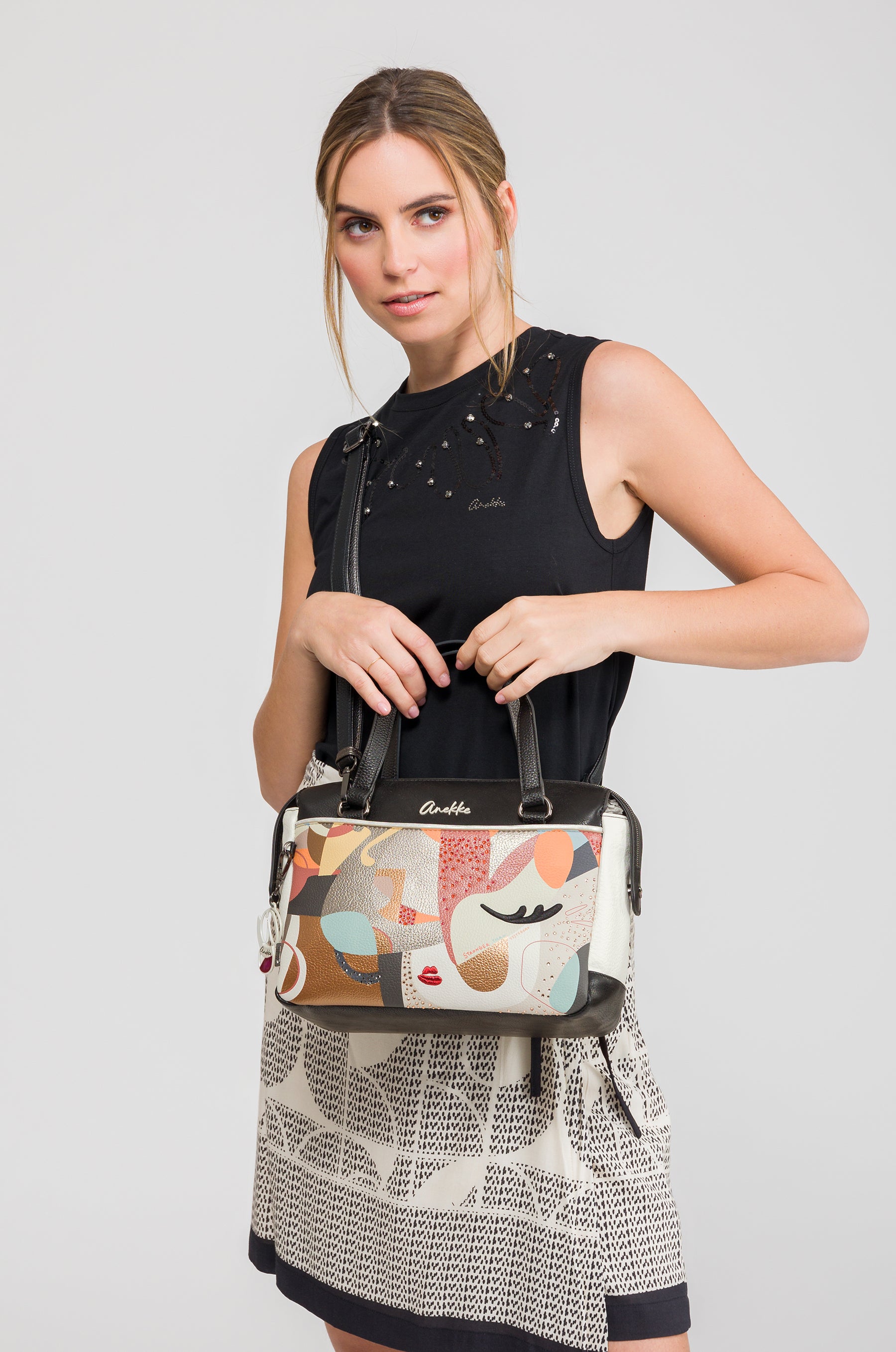 Borsa con manico corto Eikon